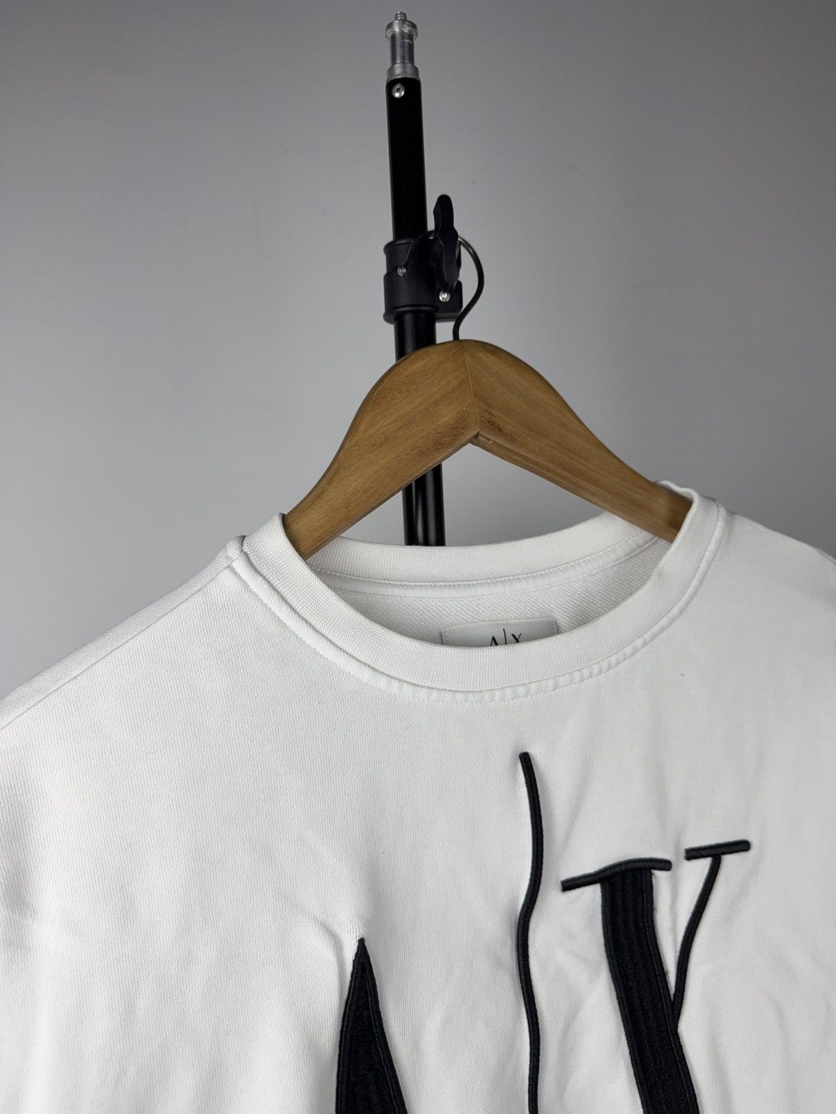 Armani Exchange Armani Exchange ICON Logo Distressed Sleeve Sweatshirt XS Size XS / US 0-2 / IT 36-38 - 7 Thumbnail
