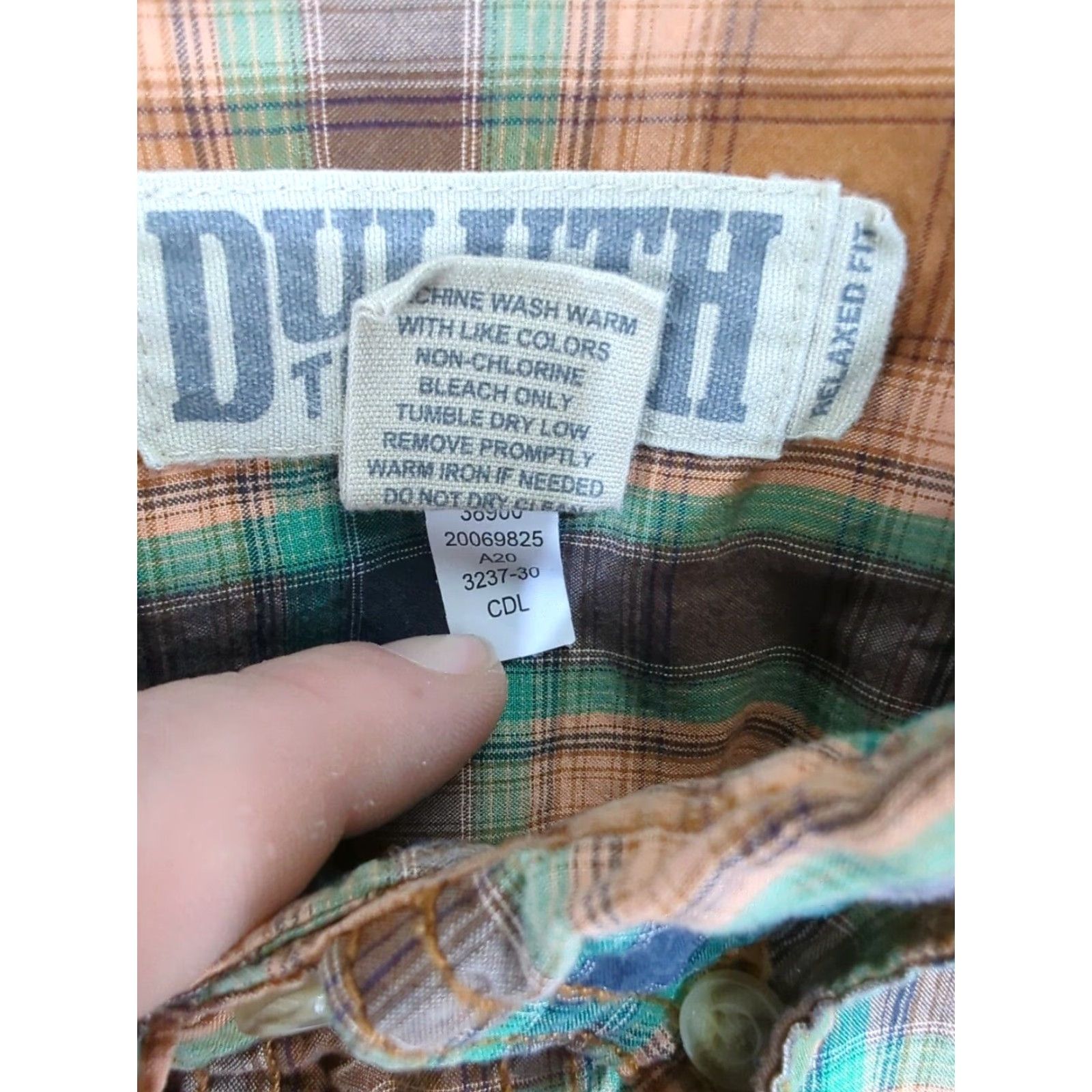 Duluth Trading Company Duluth Trading Button Front Shirt Button-Down Collar L Multicolor Plaid Cotton Relaxed Fit Men Regular XS? Not allowed. Size US L / EU 52-54 / 3 - 3 Thumbnail