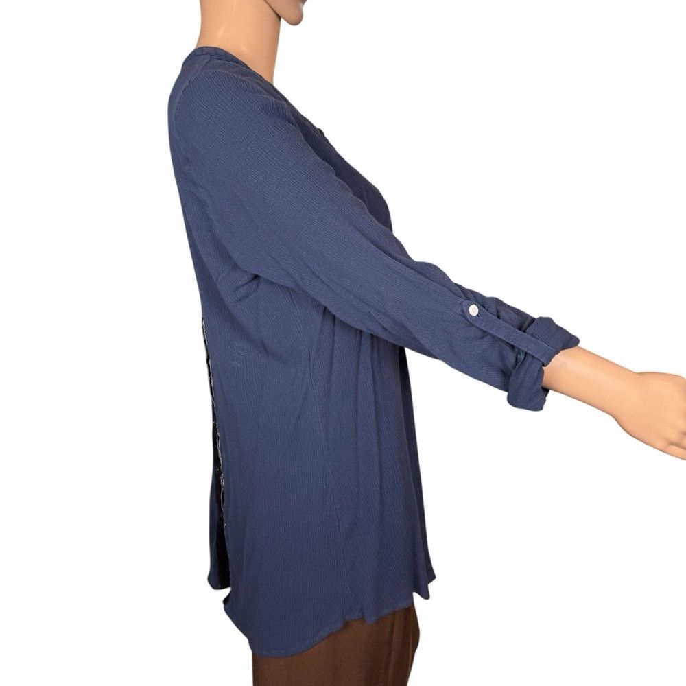 Free People Vintage Free People Pintuck Henley Roll Tab Blue Tunic Size Size M / US 6-8 / IT 42-44 - 2 Thumbnail