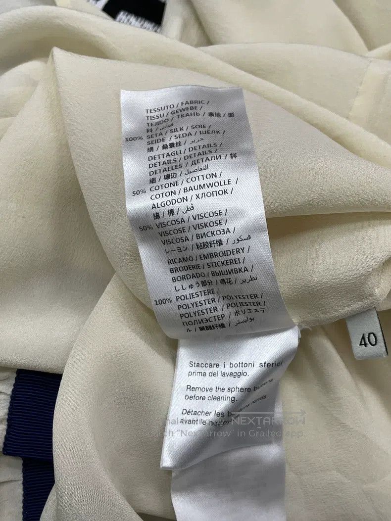 Gucci Gucci Beige little bee laced silk shirt Size S / US 4 / IT 40 - 6 Thumbnail