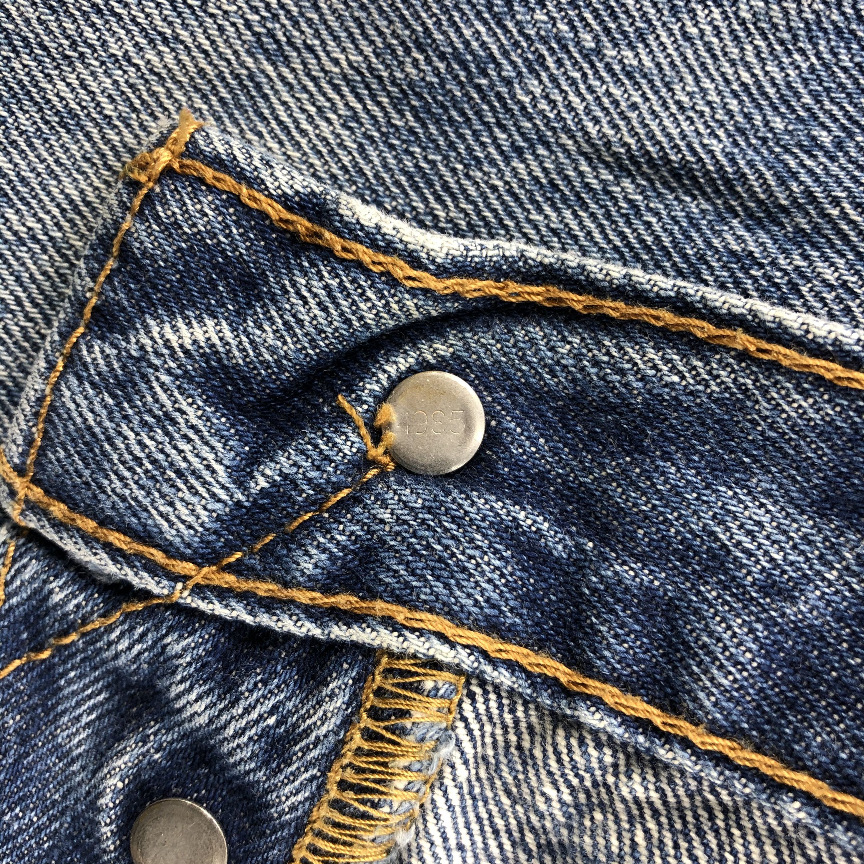 Levi's Vintage Levi's 501 Jeans Dirty Faded Blue Distressed KJ656 Size US 36 / EU 52 - 8 Thumbnail