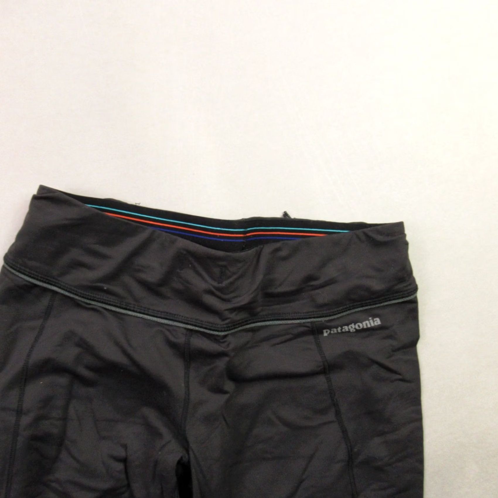 Patagonia Patagonia Leggings Womens M Workout Gym Stretch Lightweight Gray Black Size 32" / US 10 / IT 46 - 2 Thumbnail