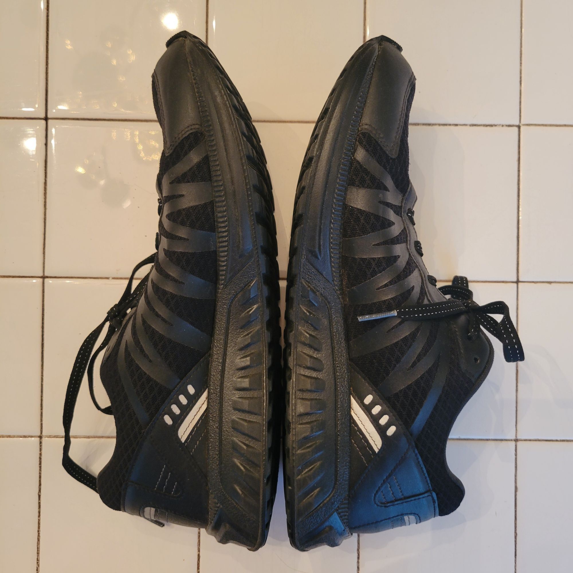 Other SAS Black Athletic Walking Shoes Mission One Comfort Vibram Size US 10 / EU 43 - 5 Thumbnail