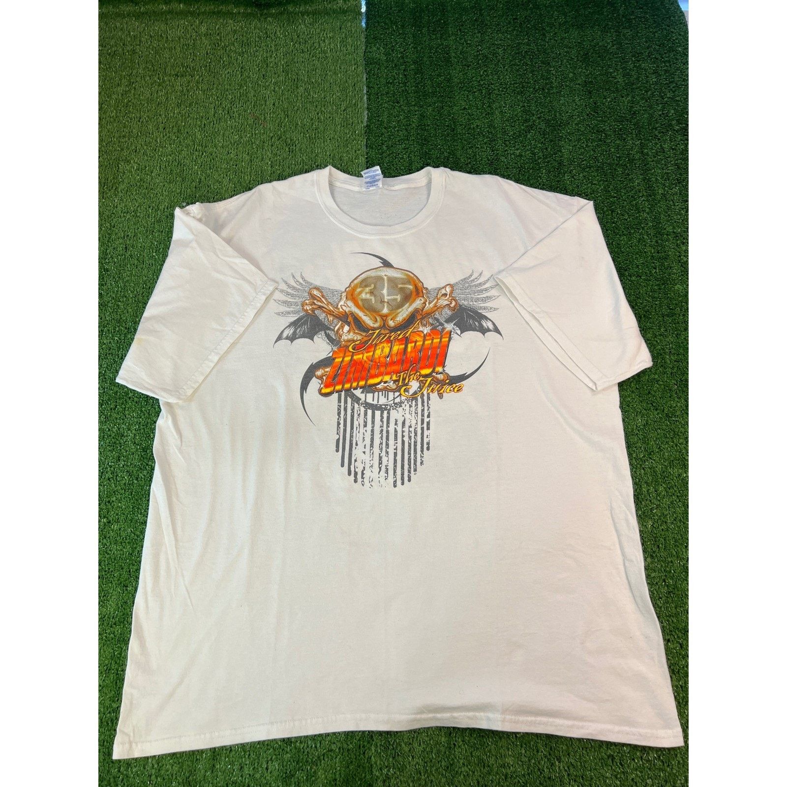 Gildan Y2KThe Juice Racing Graphic T-Shirt Mens White XXL Size US XXL / EU 58 / 5 - 1 Thumbnail