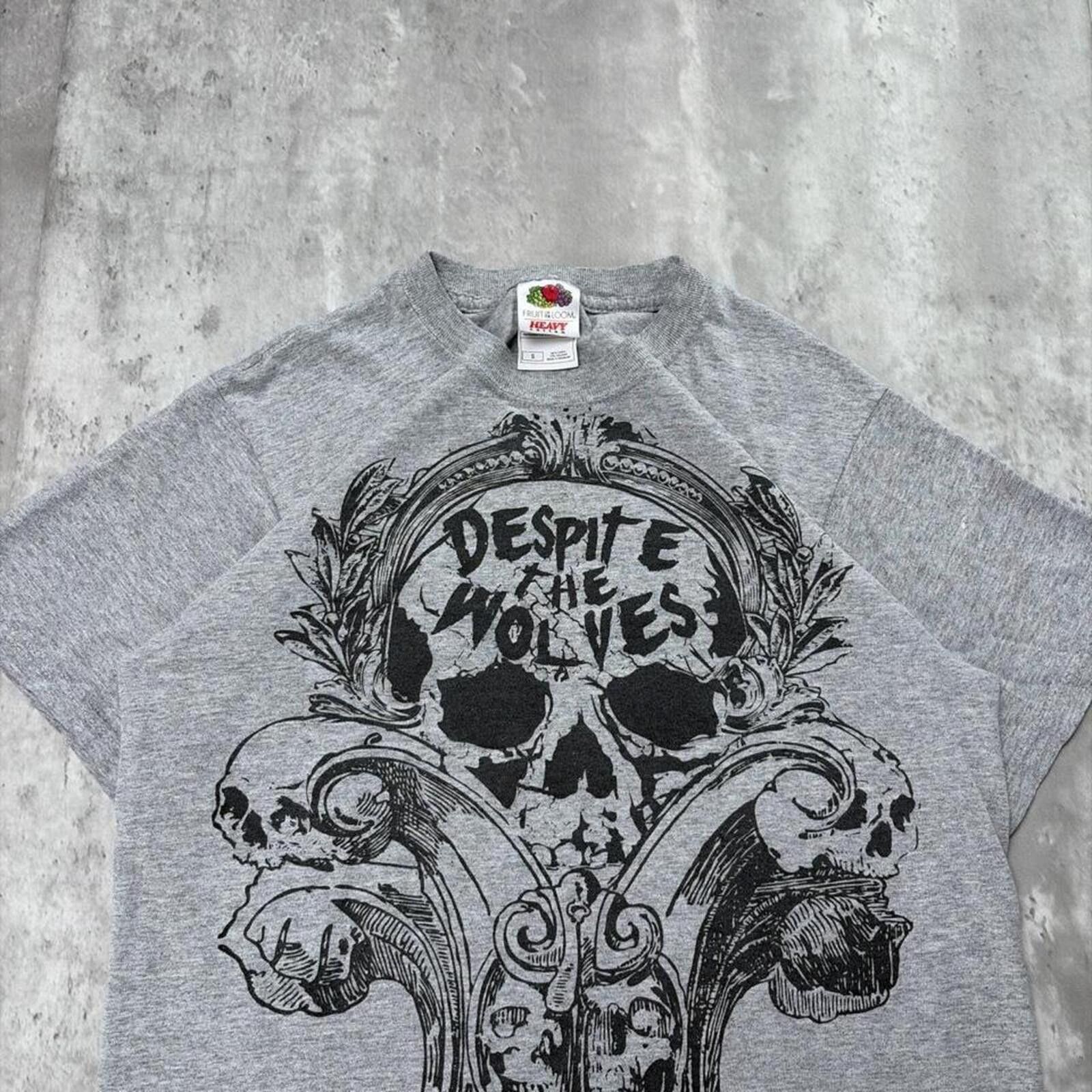 Other Y2K Grey Despite The Wolves Grunge Skull Skater T-Shirt Size US S / EU 44-46 / 1 - 3 Thumbnail