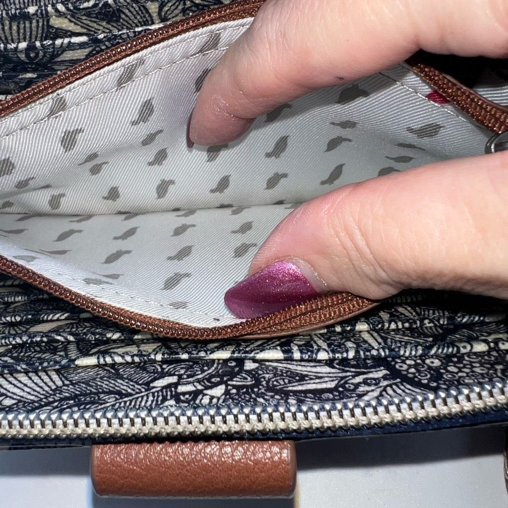 Other Sakroots Navy and White Patterned Convertible Crossbody Wallet Size ONE SIZE - 11 Thumbnail