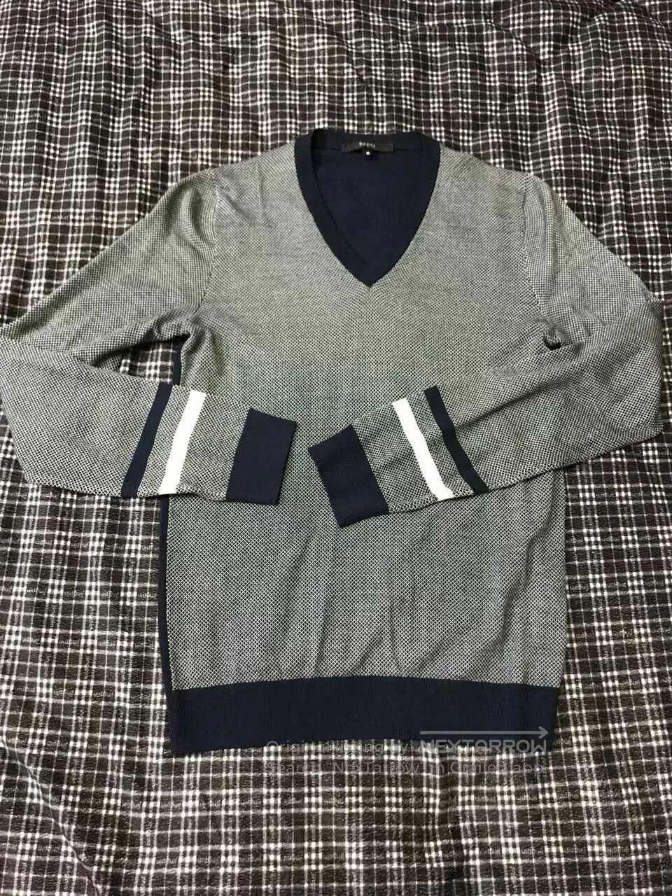Gucci Gucci Spliced Wool Knit Sweater. Size US M / EU 48-50 / 2 - 1 Thumbnail