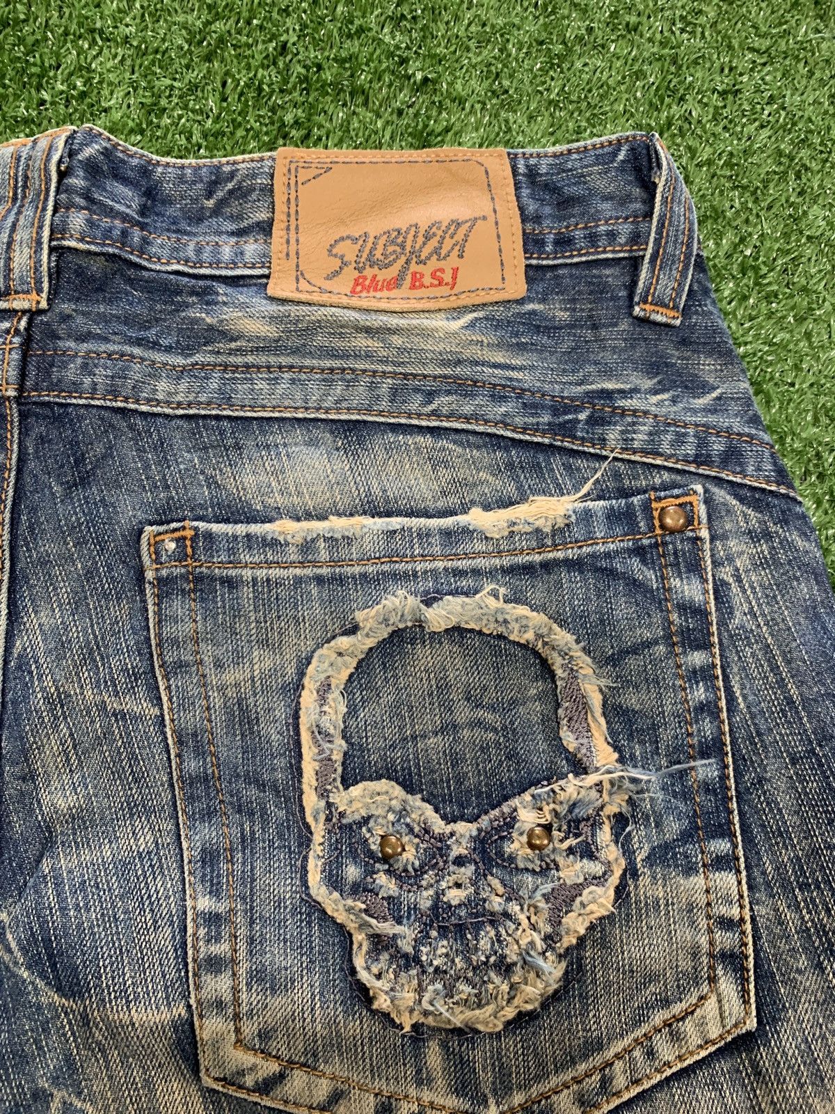 Japanese Brand Japanese Brand Blue Subject Skull Distressed Denim Y2K Size US 33 - 9 Thumbnail