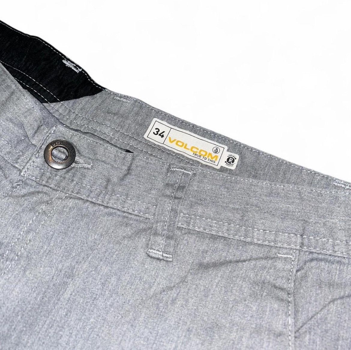 Volcom Volcom - (34) Silver Shorts Size US 34 / EU 50 - 2 Thumbnail