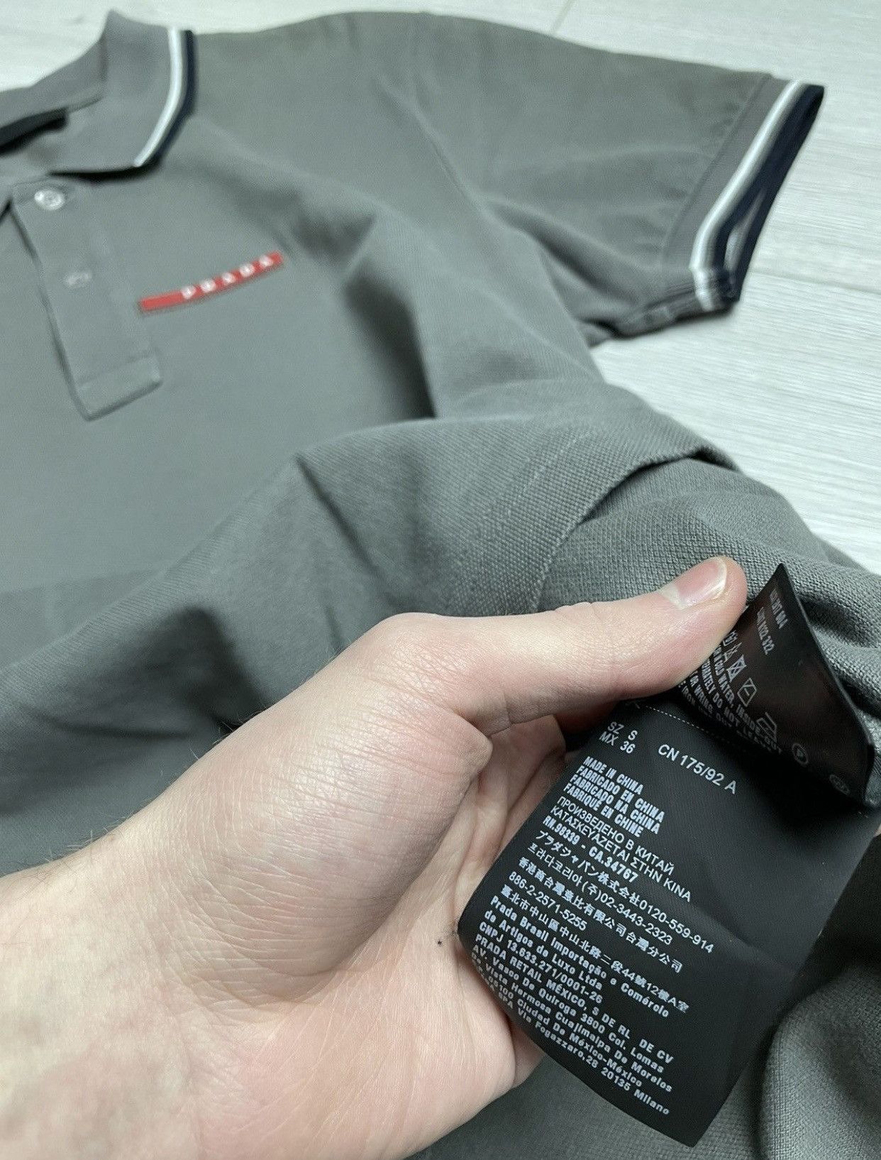 Prada Prada Red Tab Grey Polo Shirt Size US S / EU 44-46 / 1 - 10 Thumbnail