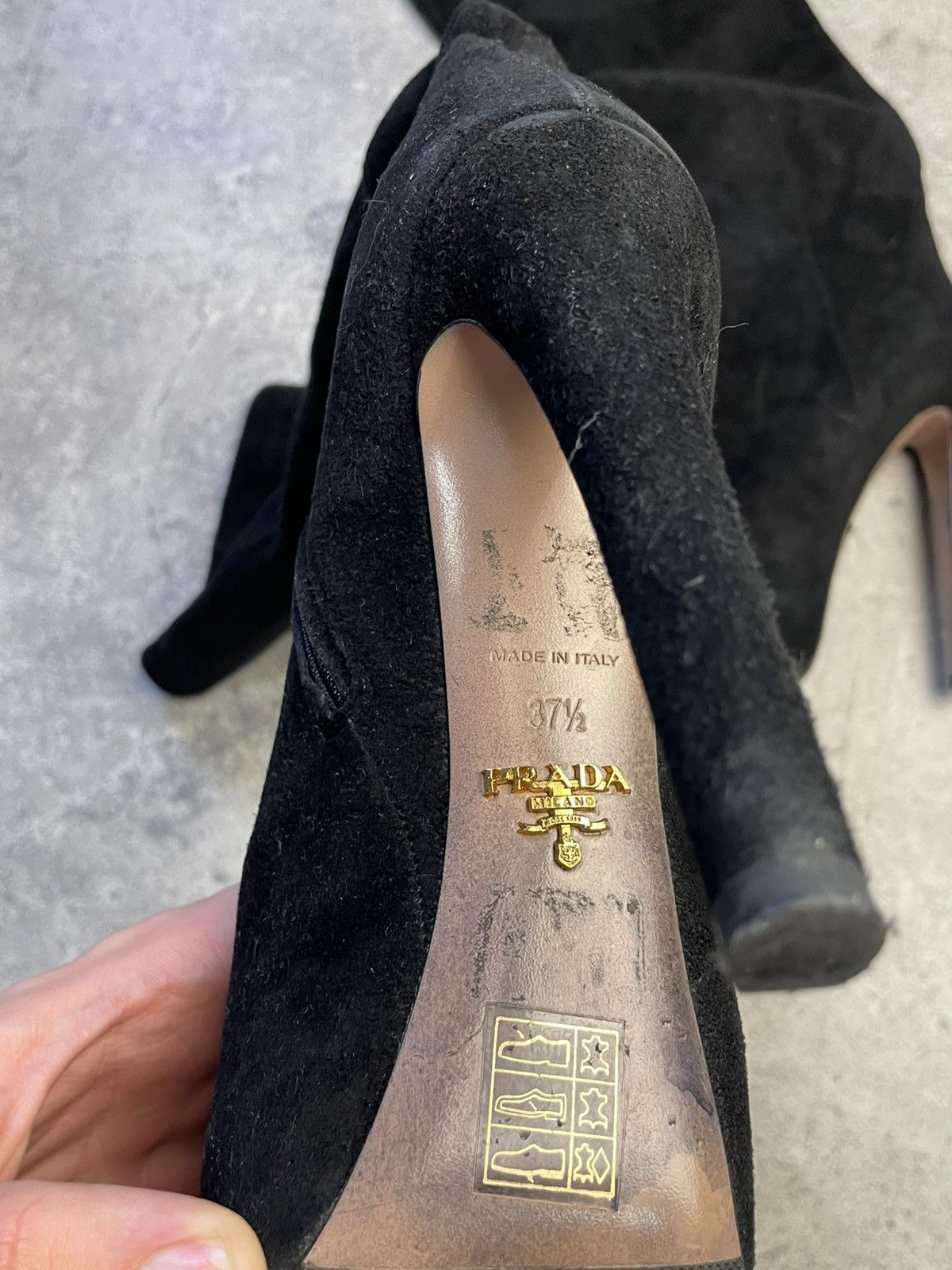 Prada Prada Black Suede High Knee Heels Boots Size US 7.5 / IT 37.5 - 7 Thumbnail