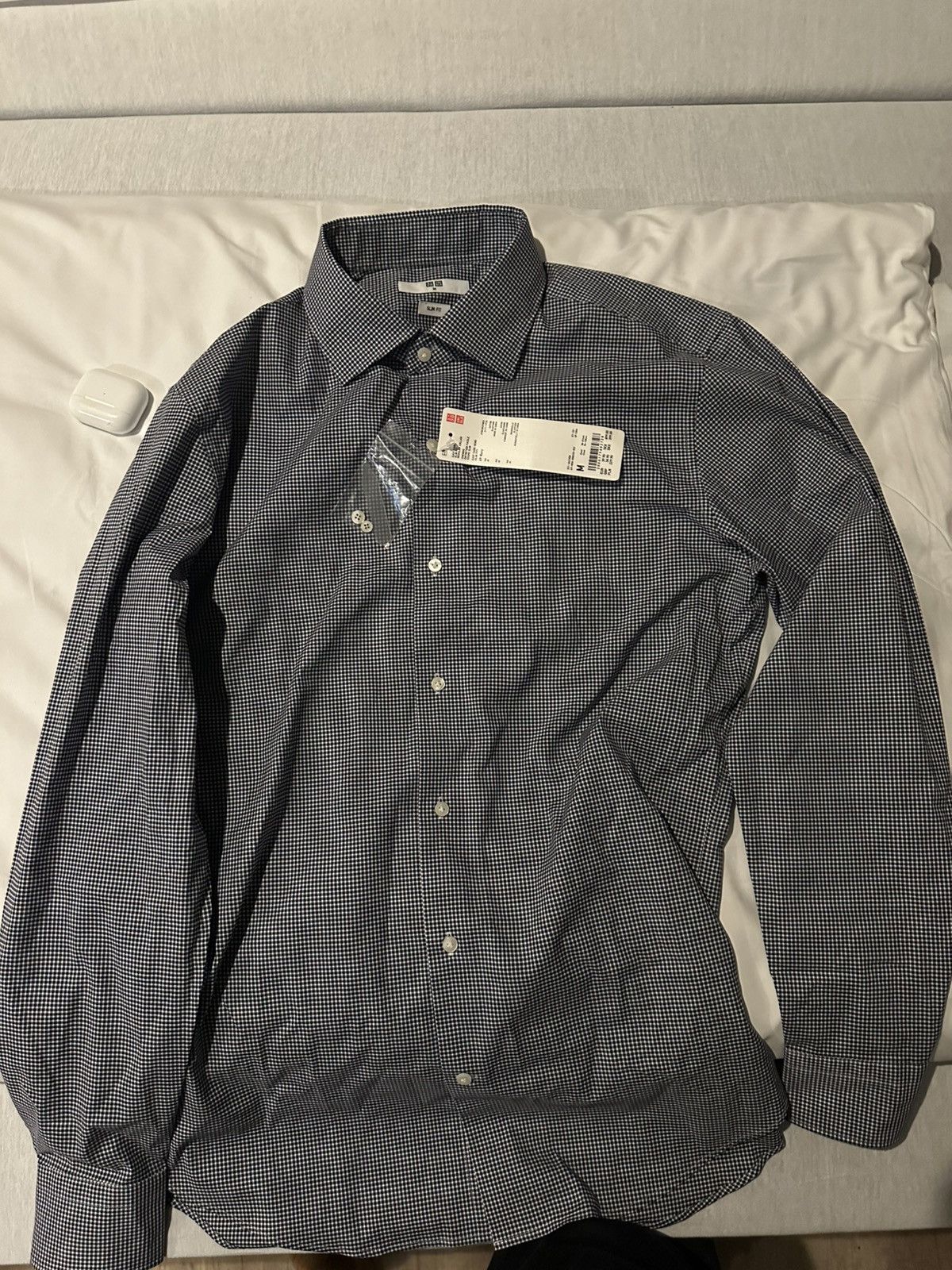 Uniqlo Shirt UNIQLO for sale Size US M / EU 48-50 / 2 - 1 Thumbnail