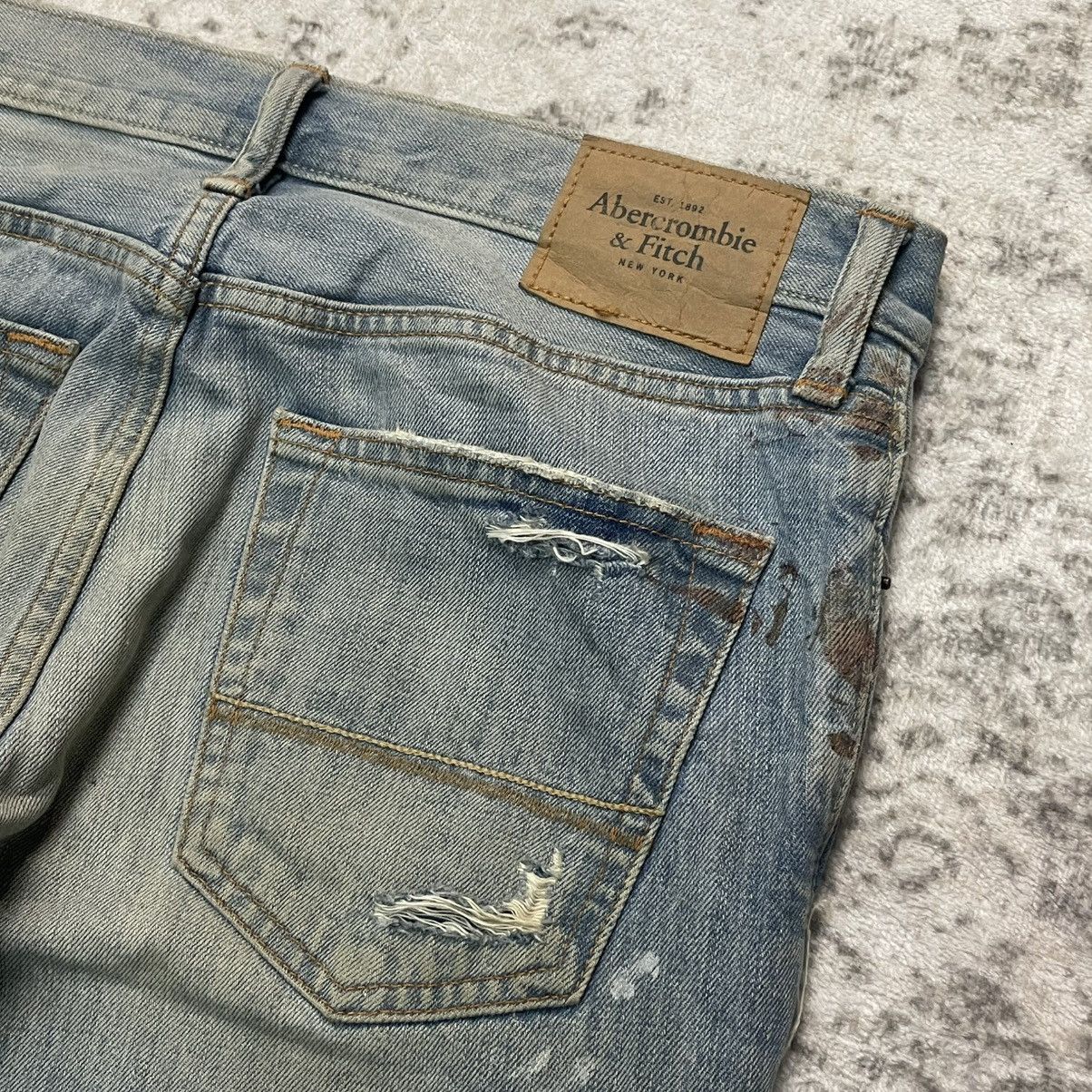 Abercrombie & Fitch Vintage Abercrombie & Fitch Distressed Straight Jeans Size US 30 / EU 46 - 11 Thumbnail
