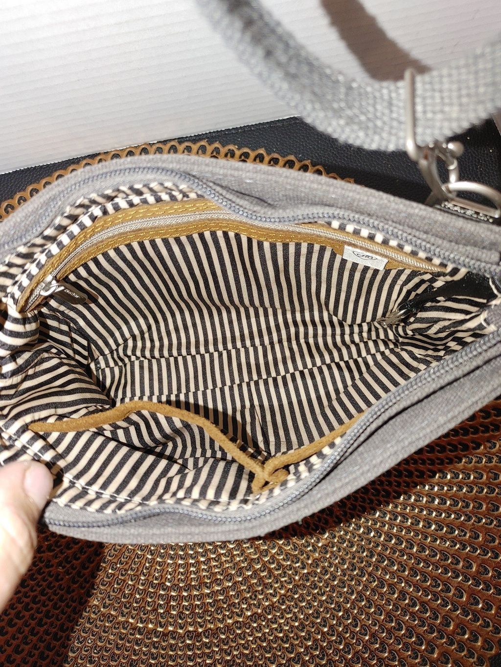 Away Travel Travelon RFID Bag Size ONE SIZE - 5 Thumbnail