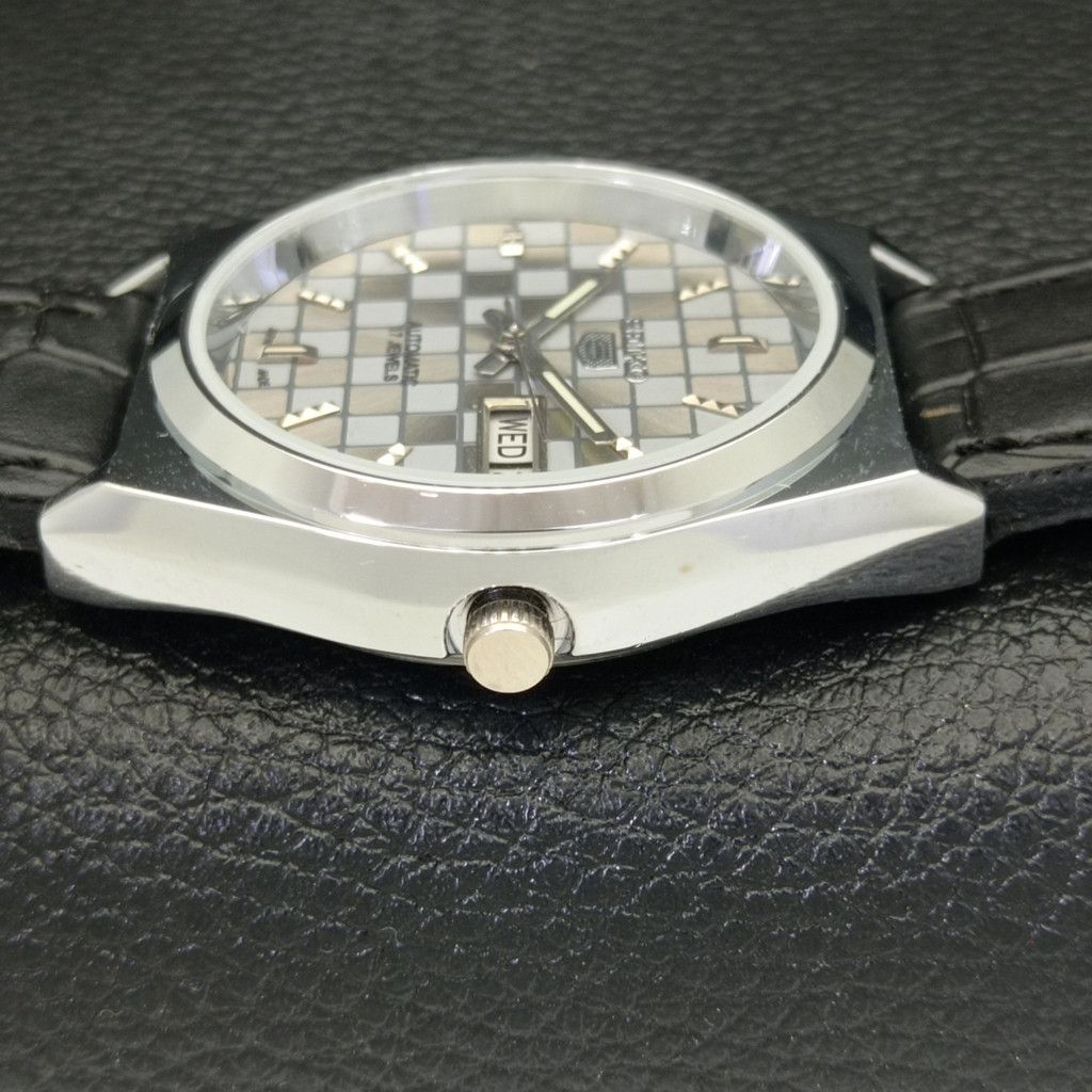 Seiko REFURBISHED VINTAGE SEIKO 5 AUTO JAPAN MENS WATCH a440207 Size 38 - 4 Thumbnail