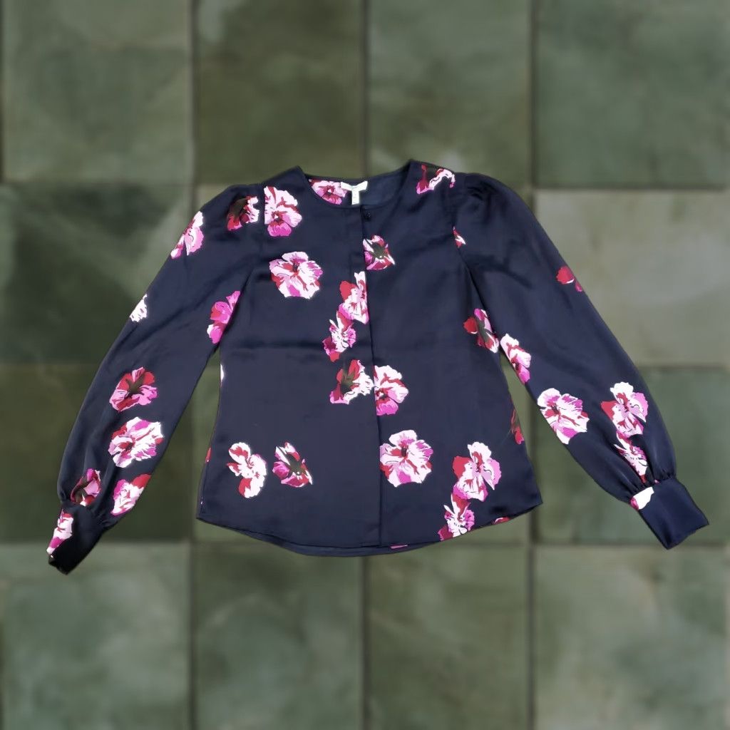 Joie VINTAGE Joie Antonela Blouse Womens XS Blue Satin Button Up Floral Long Sleeve Size XS / US 0-2 / IT 36-38 - 1 Thumbnail