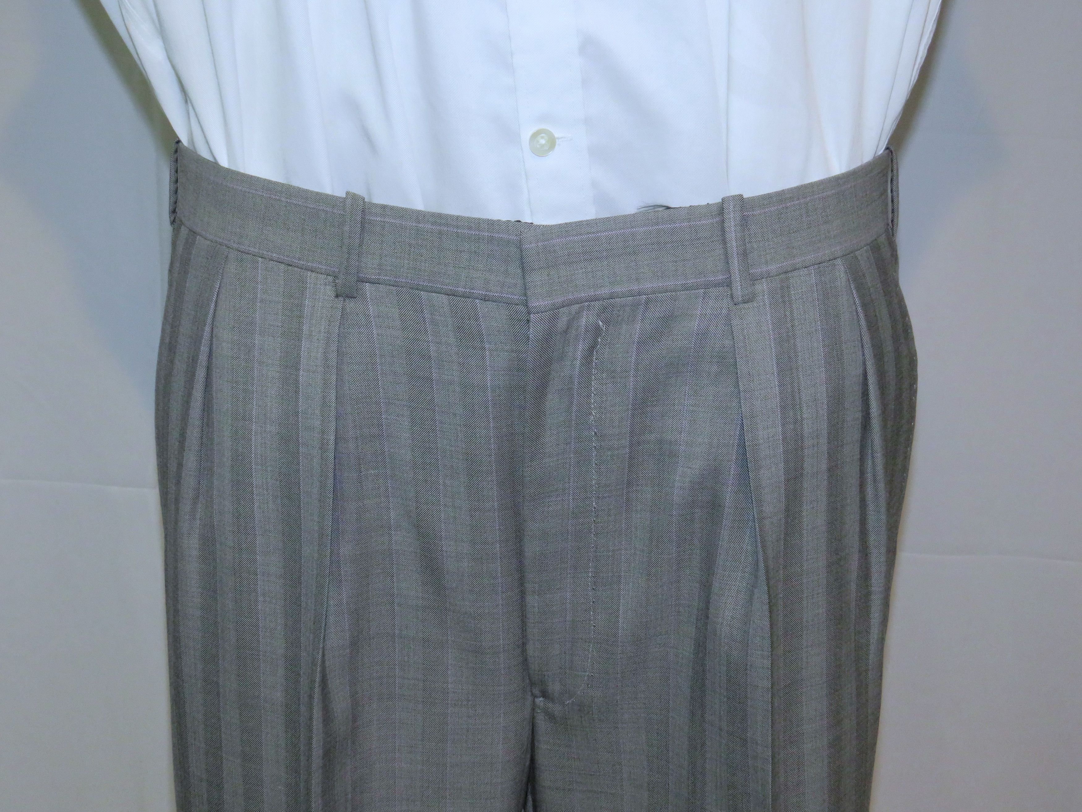 Alan Flusser Gray Stripe Bespoke Peak Lapel Two Button Suit 42R Size 42R - 15 Thumbnail