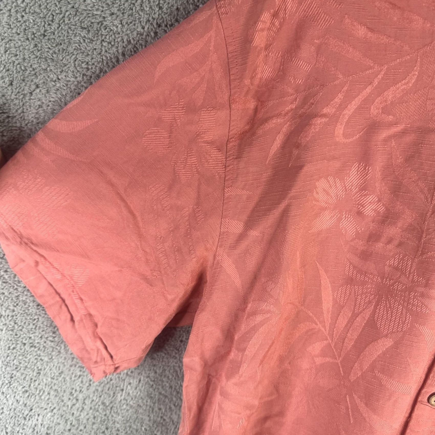 Vintage Jamaica Jaxx Shirt Mens Large Pink Silk Jacquard Hawaiian Button Front Size US L / EU 52-54 / 3 - 2 Thumbnail