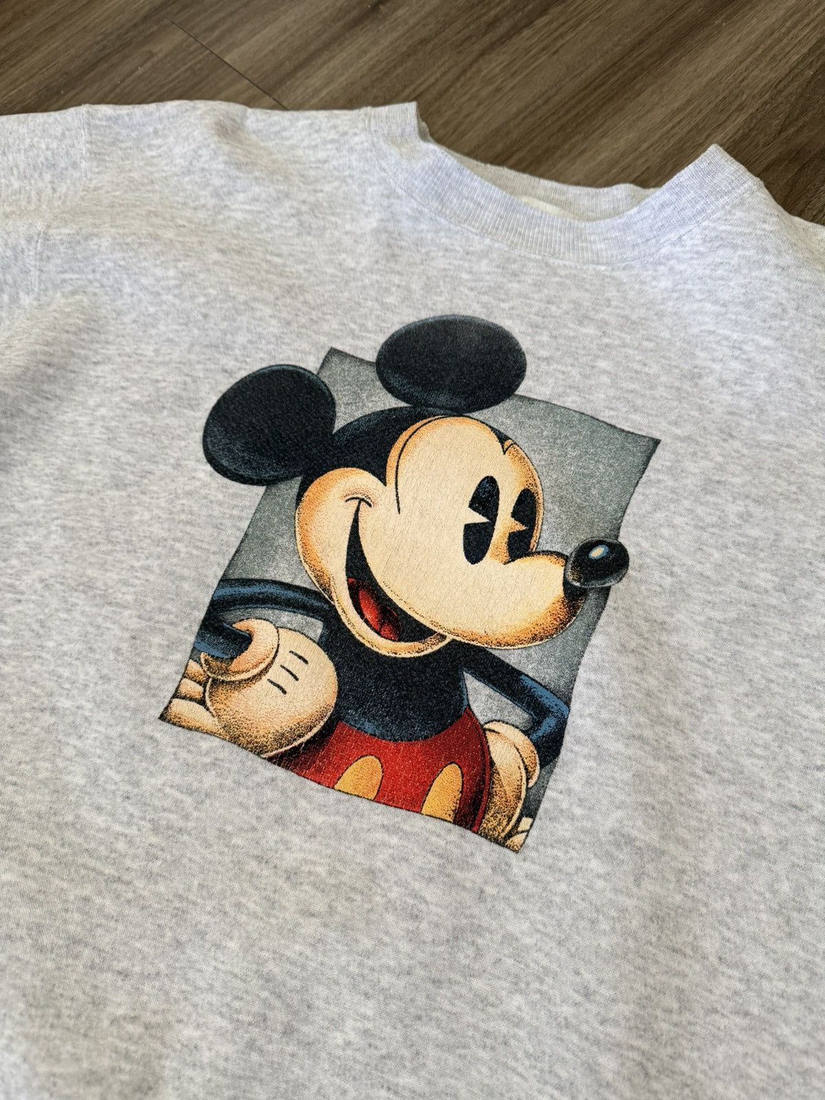 Disney Vintage Disney Store Mickey Mouse Sweatshirt Gray Crewneck Size US M / EU 48-50 / 2 - 2 Thumbnail