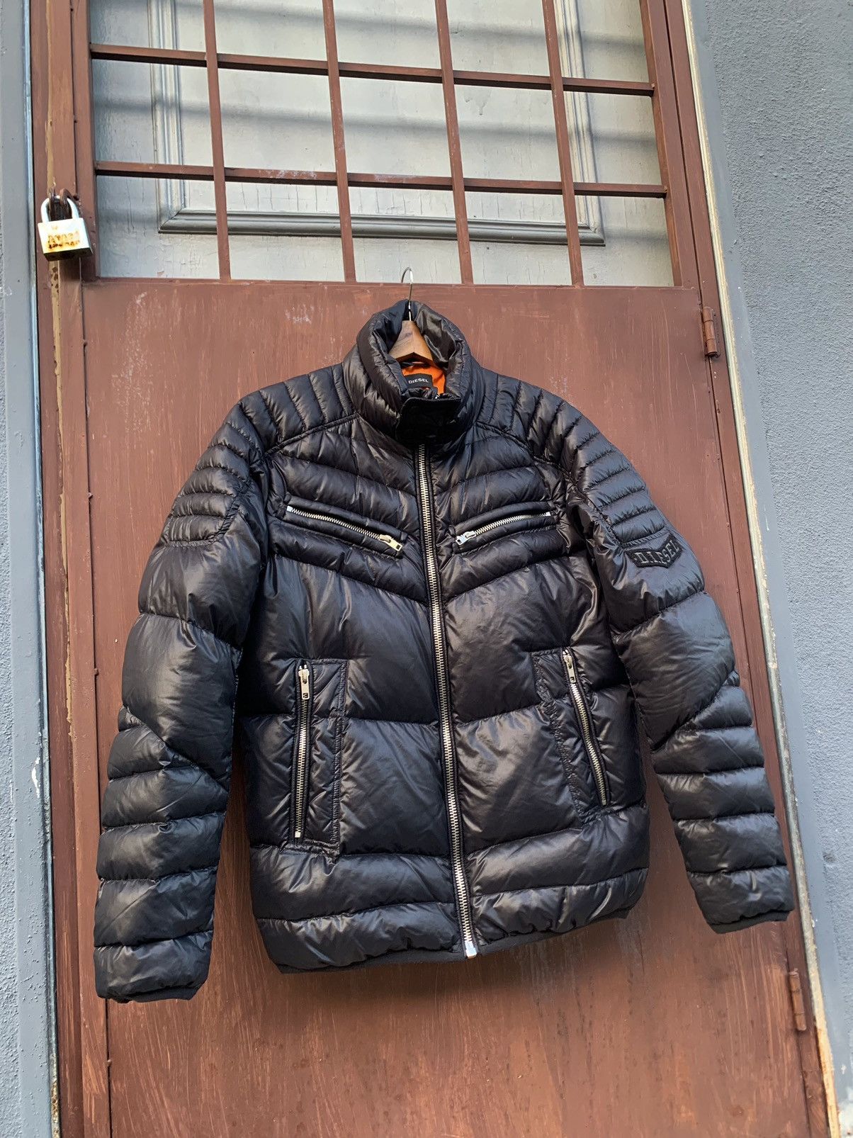 Diesel 🪖Diesel Bubble Puffer All Black Jacket S to M Size US S / EU 44-46 / 1 - 4 Thumbnail