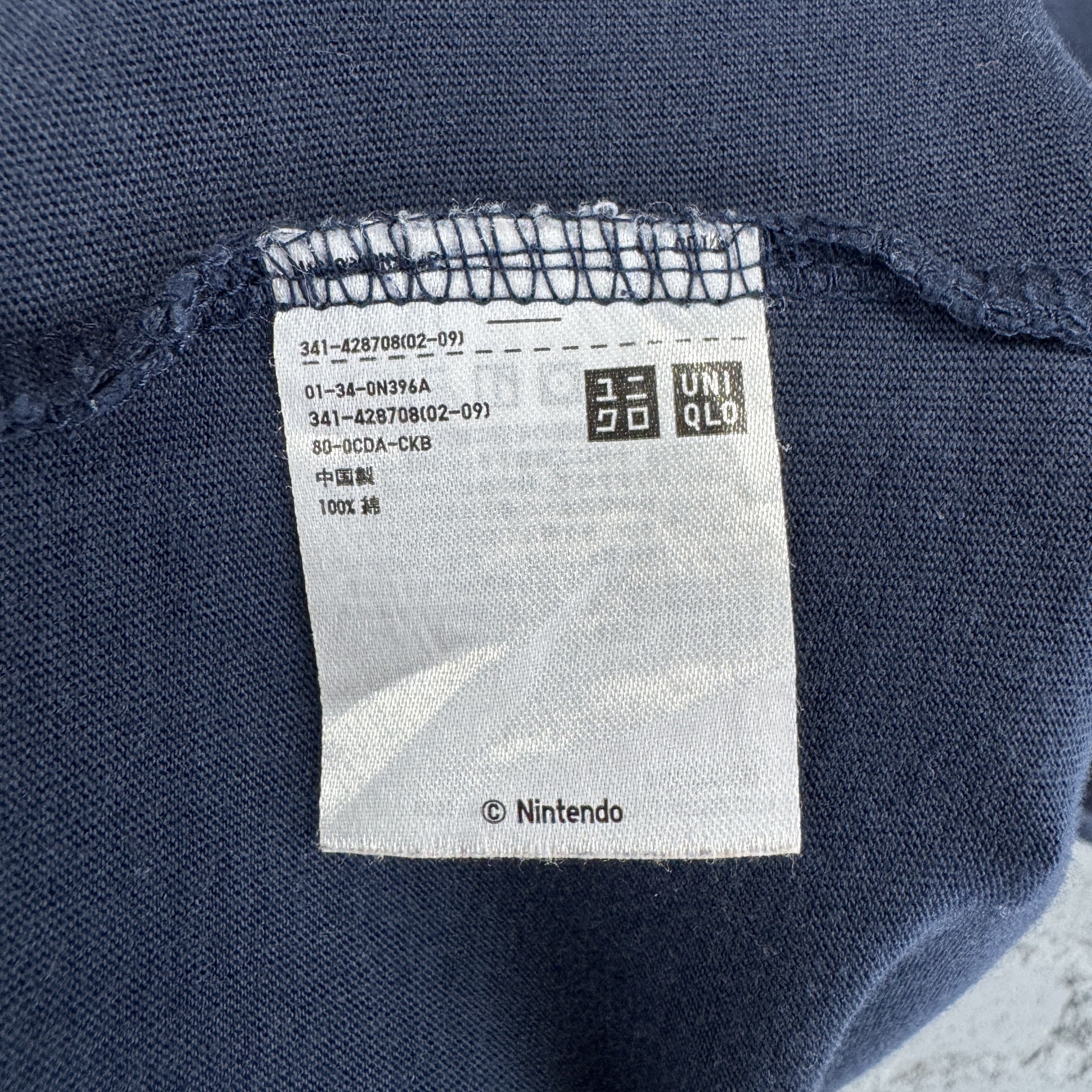 Uniqlo Uniqlo Nintendo Super Mario Bros Pocket TShirt Size US L / EU 52-54 / 3 - 7 Thumbnail