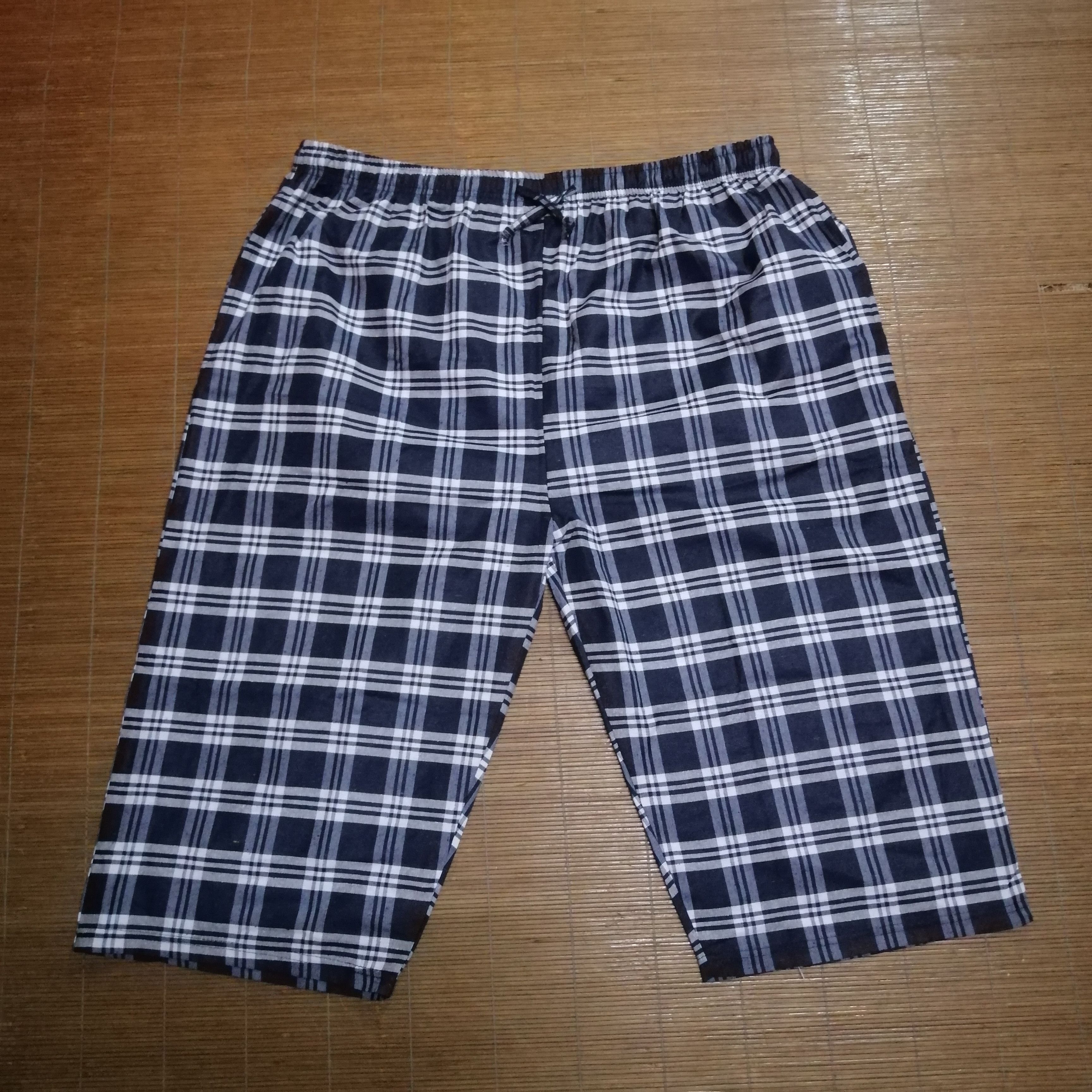 Other Casual Cotton Checkered Unbranded Short Pants Size US 38 / EU 54 - 1 Thumbnail