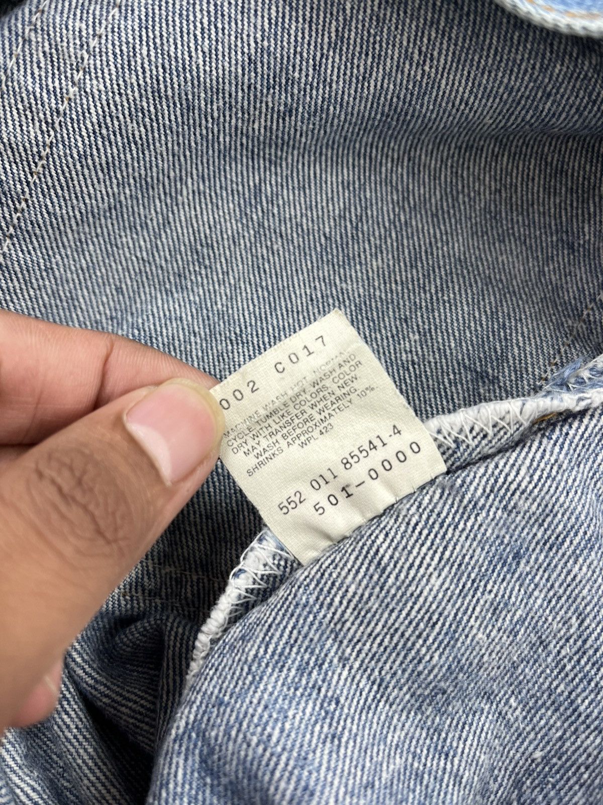 Levi's Vintage Clothing 🇺🇸1990s Vintage Levis 501XX LVC 31x33 Faded Straight Jeans Size US 30 / EU 46 - 12 Thumbnail