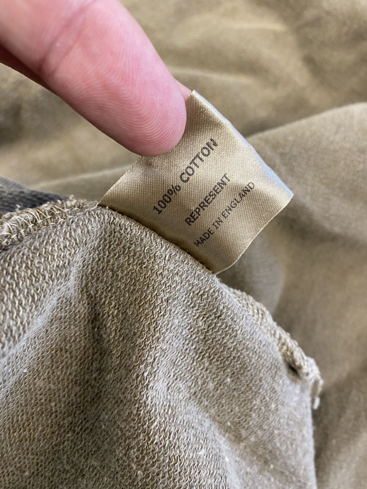 Represent Clo. Represent Made In England Army Olive Long Sleeve Size: M Size US M / EU 48-50 / 2 - 5 Thumbnail
