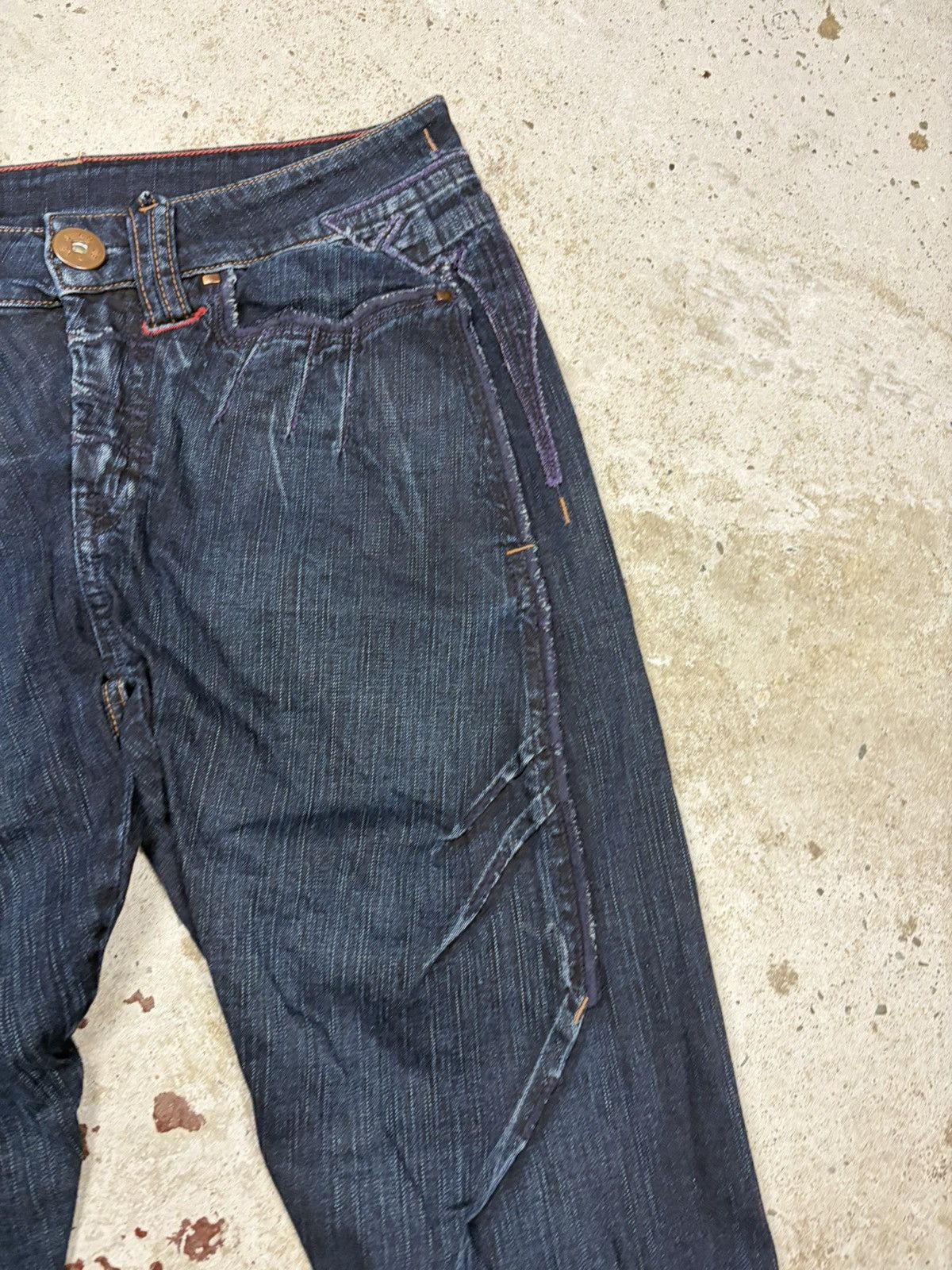 Marithe + Francois Girbaud Marithe Francois Girbaud Cargo Capri Jeans with Zippers Size 29" - 8 Thumbnail