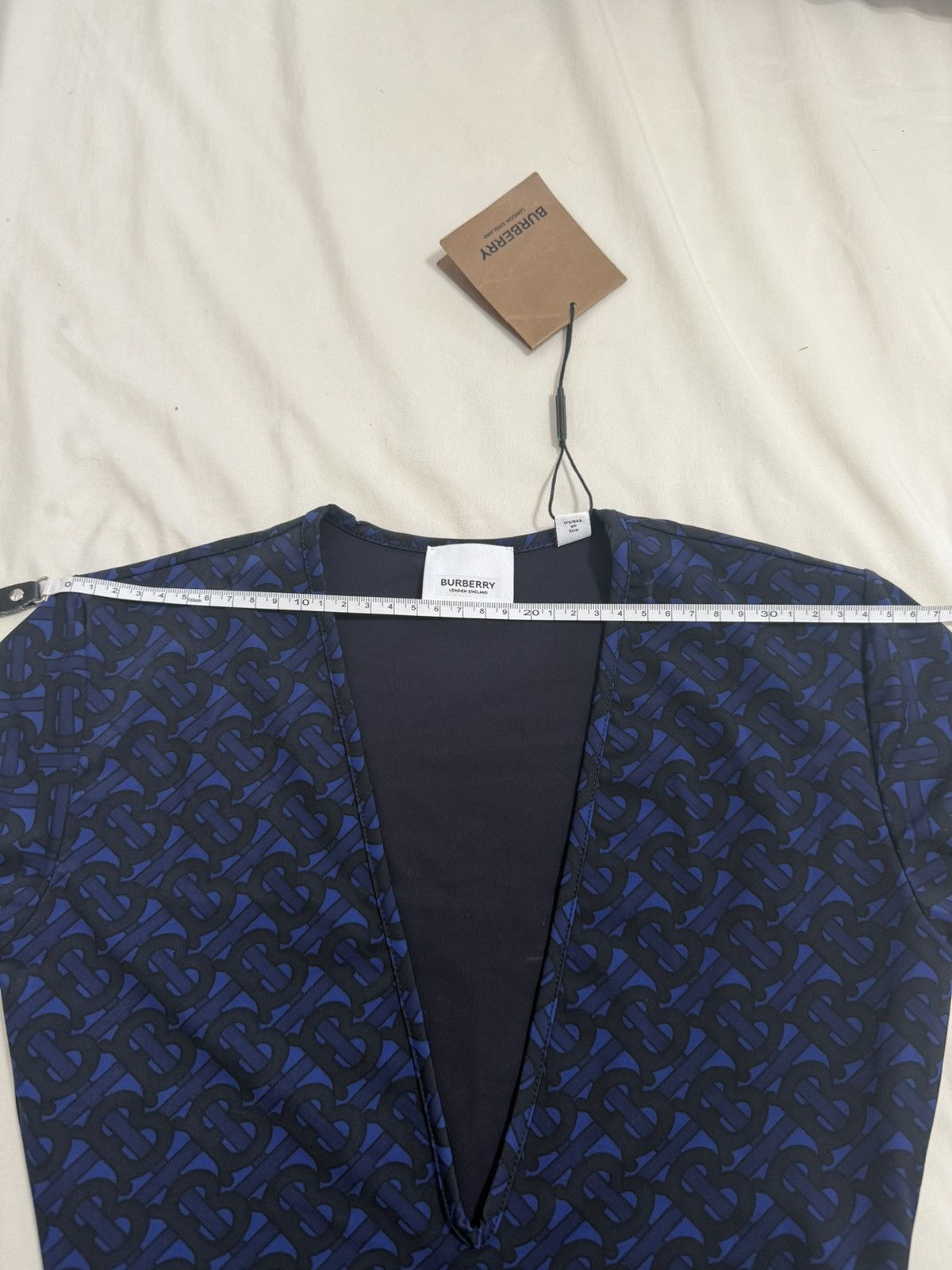Burberry NWT Burberry TB Monogram plunging neckline Bodysuit in XS Size XS / US 0-2 / IT 36-38 - 12 Thumbnail