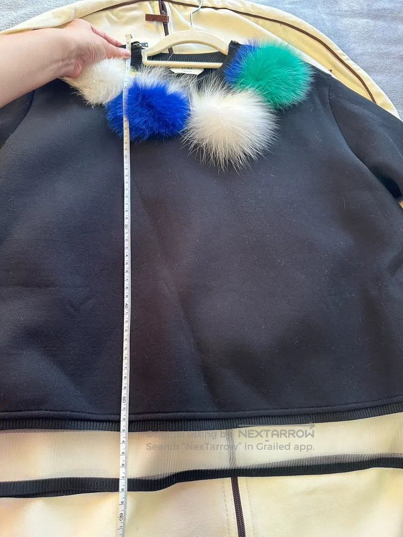 Fendi Fendi Sweatshirt with Collar Patched with Mink and Fox Fur Size S / US 4 / IT 40 - 5 Thumbnail
