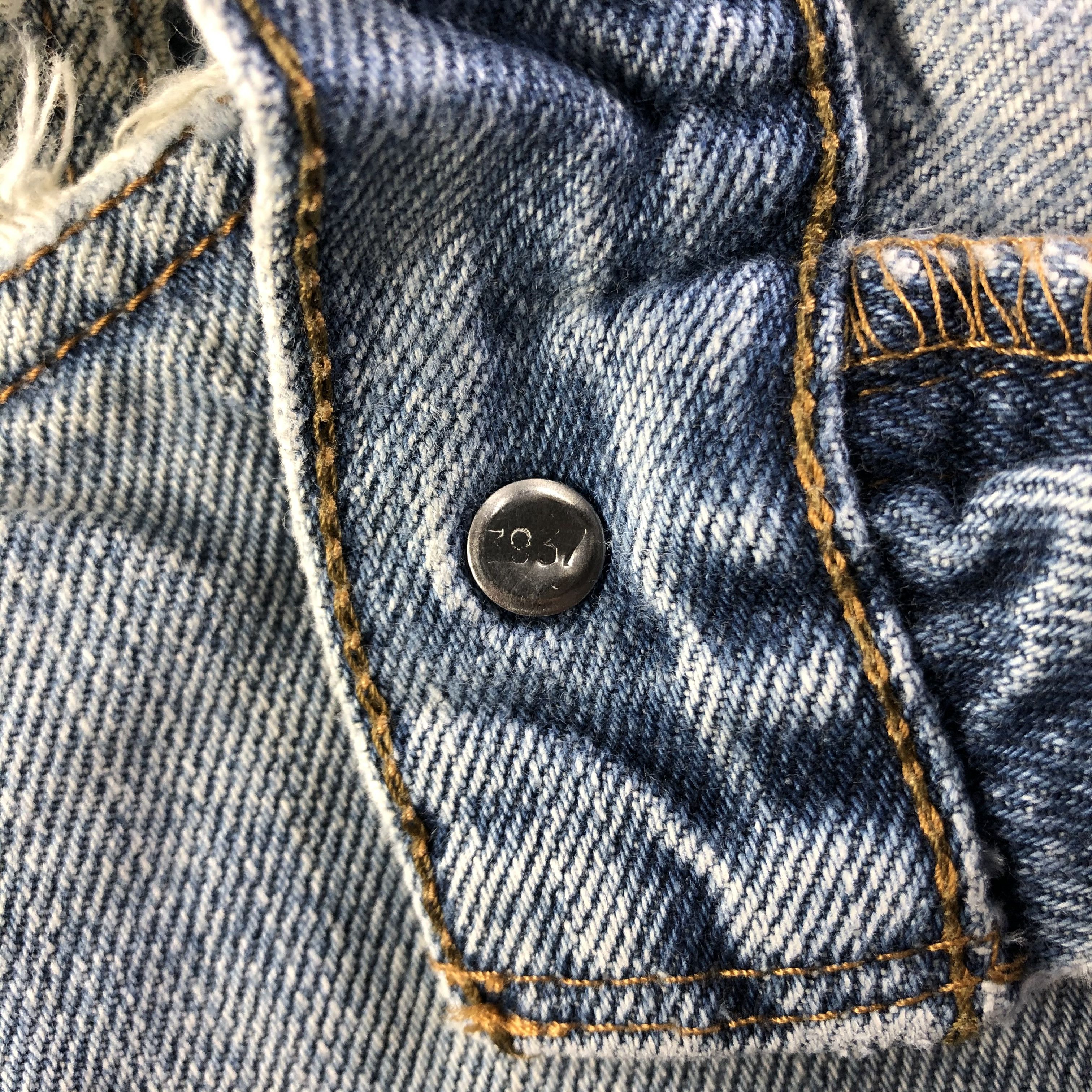 Levi's Vintage Levis 550 Jeans-J3192 Size US 37 - 11 Thumbnail