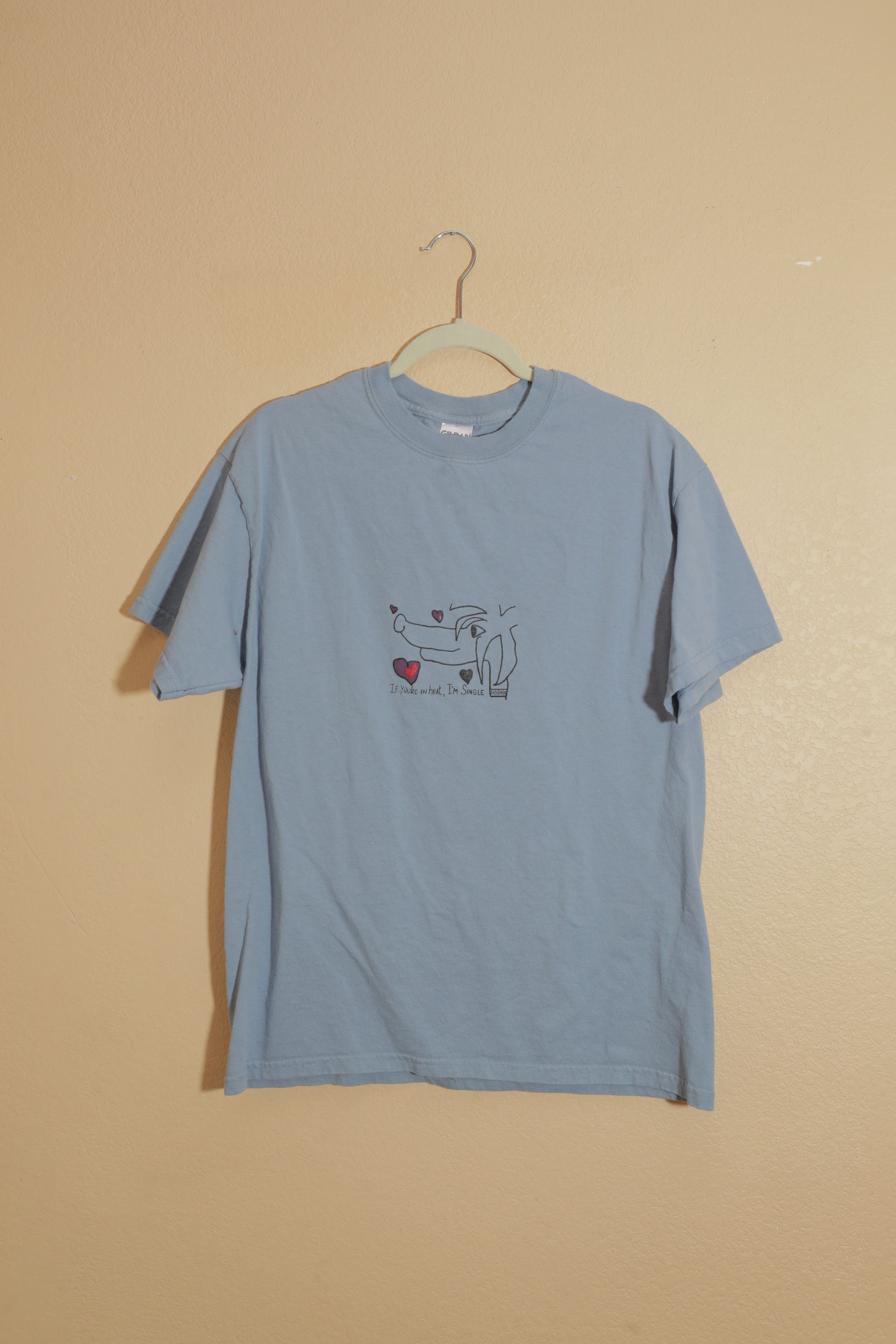 Gildan × Vintage If Your In Heat I'm Single Dahgman Gildan Tee (L) Size US L / EU 52-54 / 3 - 1 Thumbnail