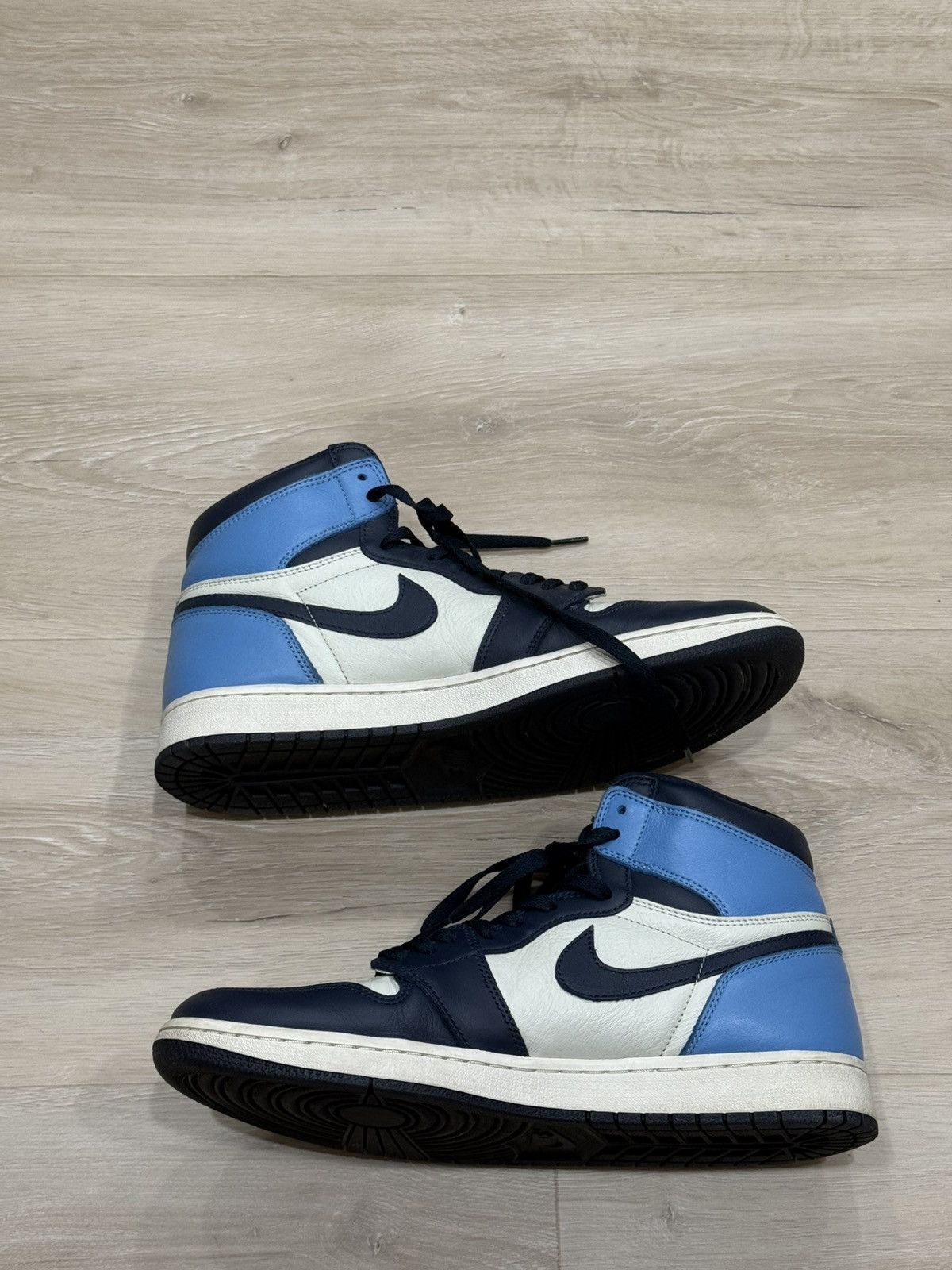 Jordan Brand Air Jordan 1 High Obsidian Size US 12 / EU 45 - 14 Thumbnail