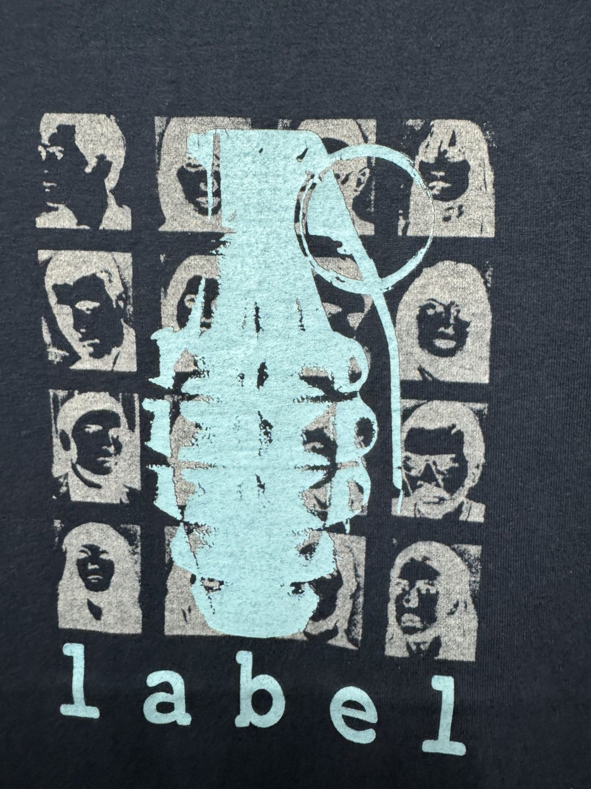 Vintage Vintage 90’s Label Streetwear Tee Size US M / EU 48-50 / 2 - 5 Thumbnail