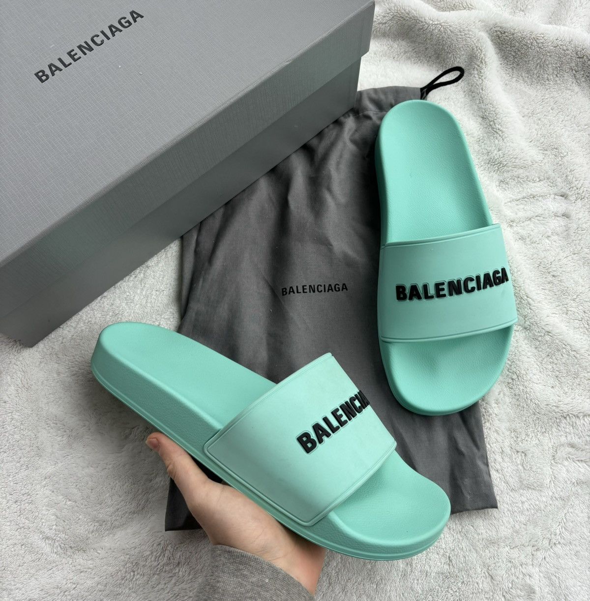 Balenciaga Balenciaga Tiffany Spellout Logo Slides Size US 9 / EU 42 - 1 Thumbnail