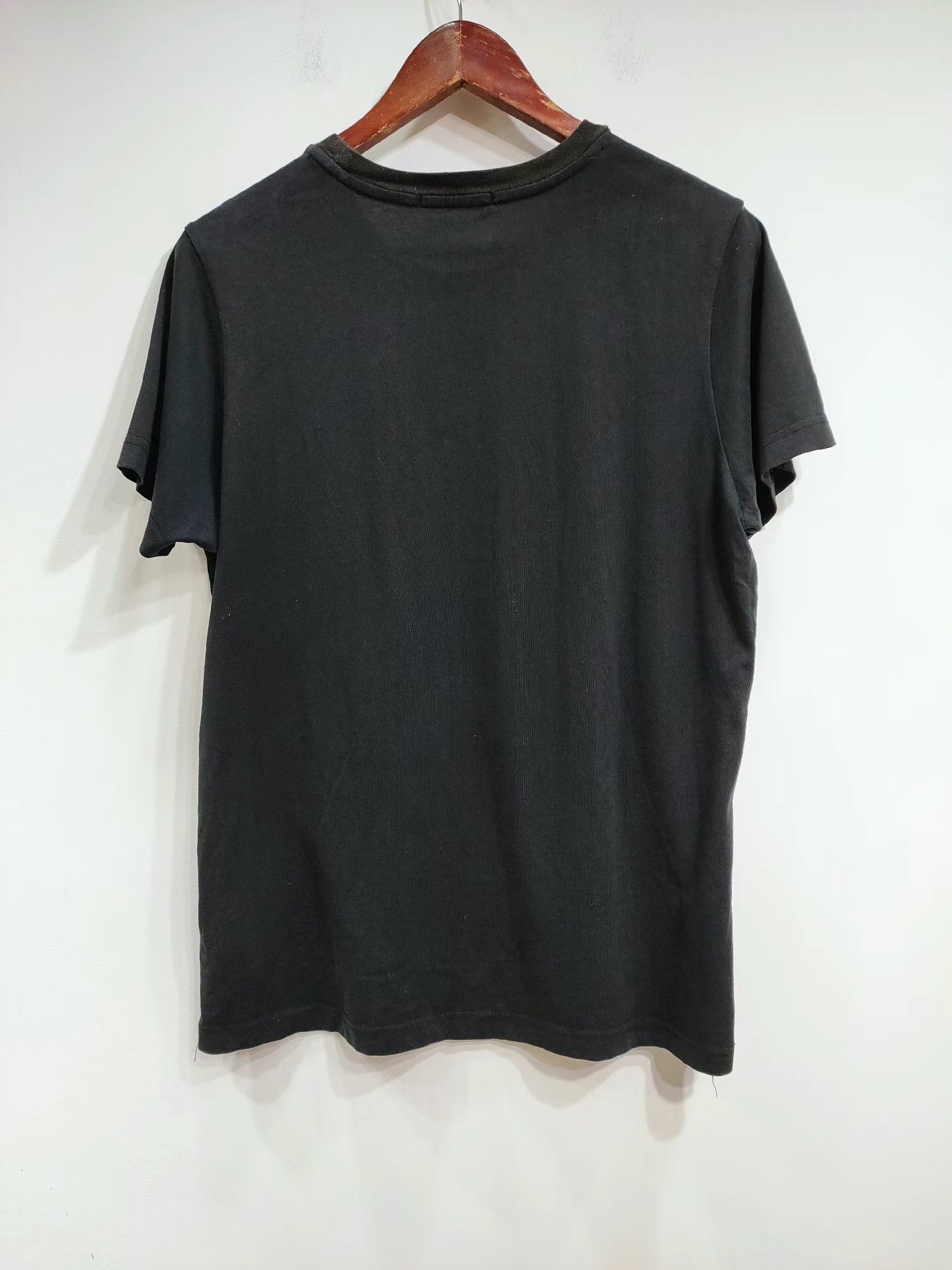 Louis Vuitton LV Men's Black Short Sleeve T-shirt K29 Size US M / EU 48-50 / 2 - 2 Thumbnail
