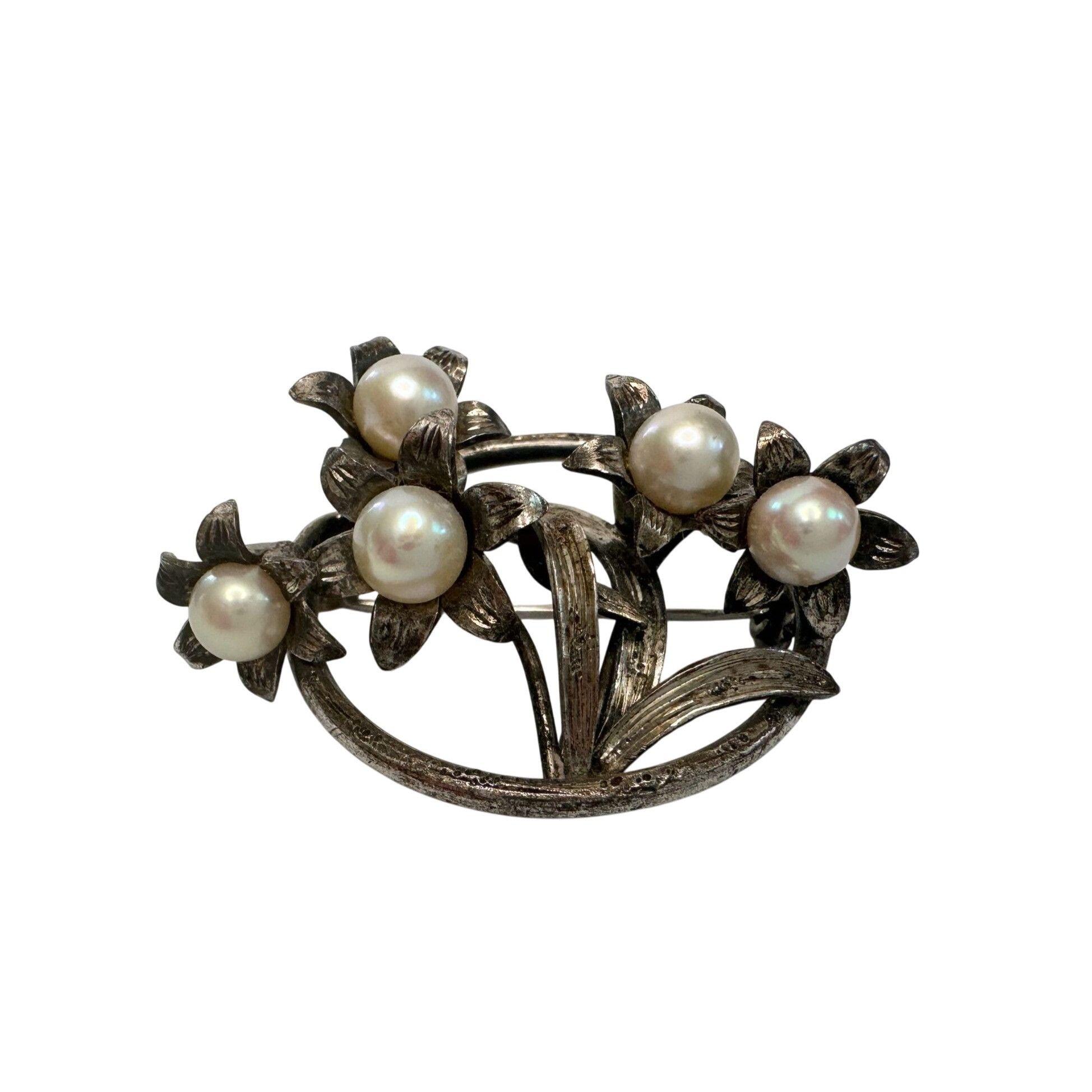 Other Vintage Round Silver Tone Brooch with Faux Pearls and Flower Size ONE SIZE - 3 Thumbnail
