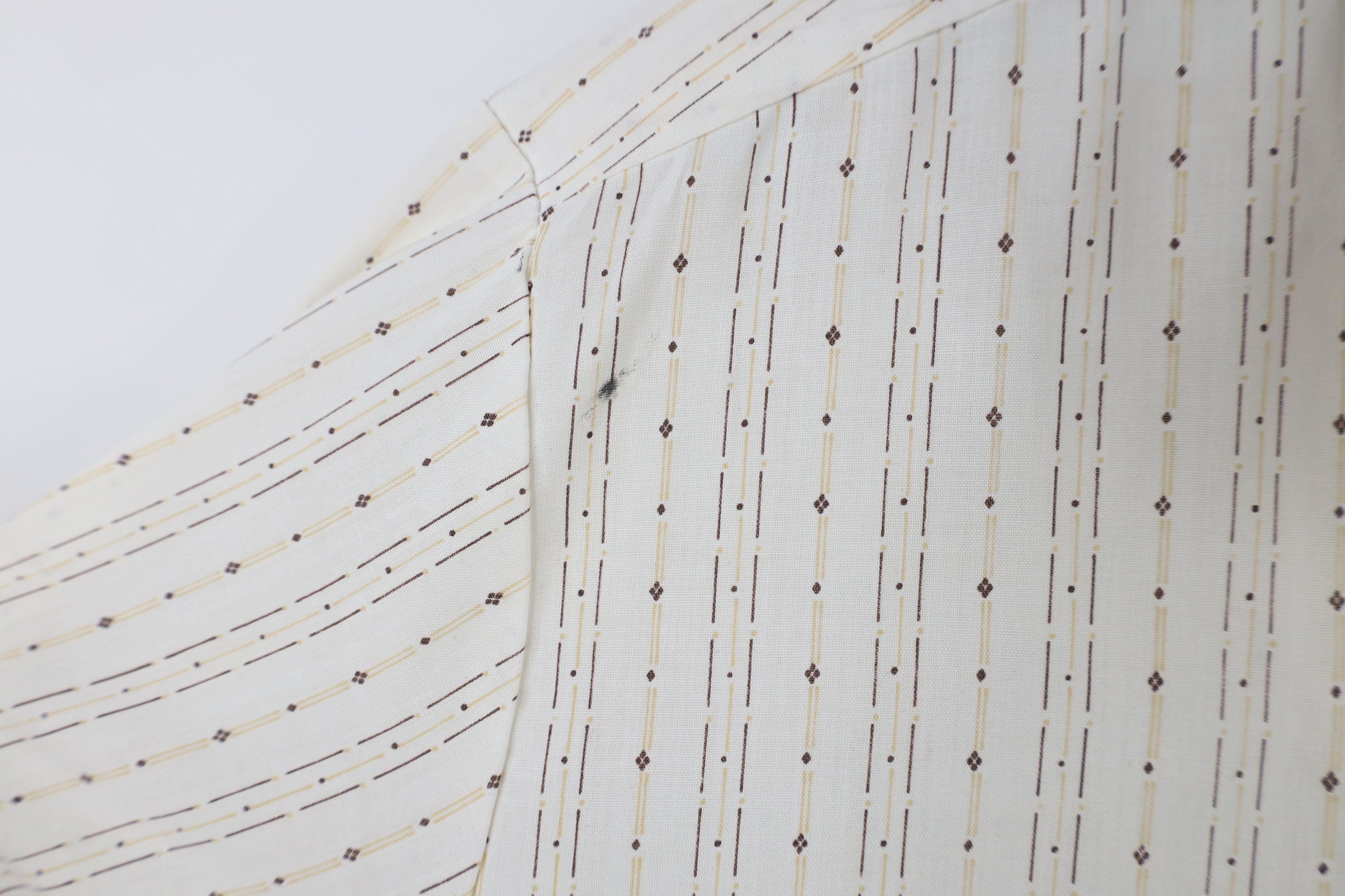 Vintage Vintage 70s Streetwear Sheer Short Sleeve Button Shirt Size US M / EU 48-50 / 2 - 5 Thumbnail