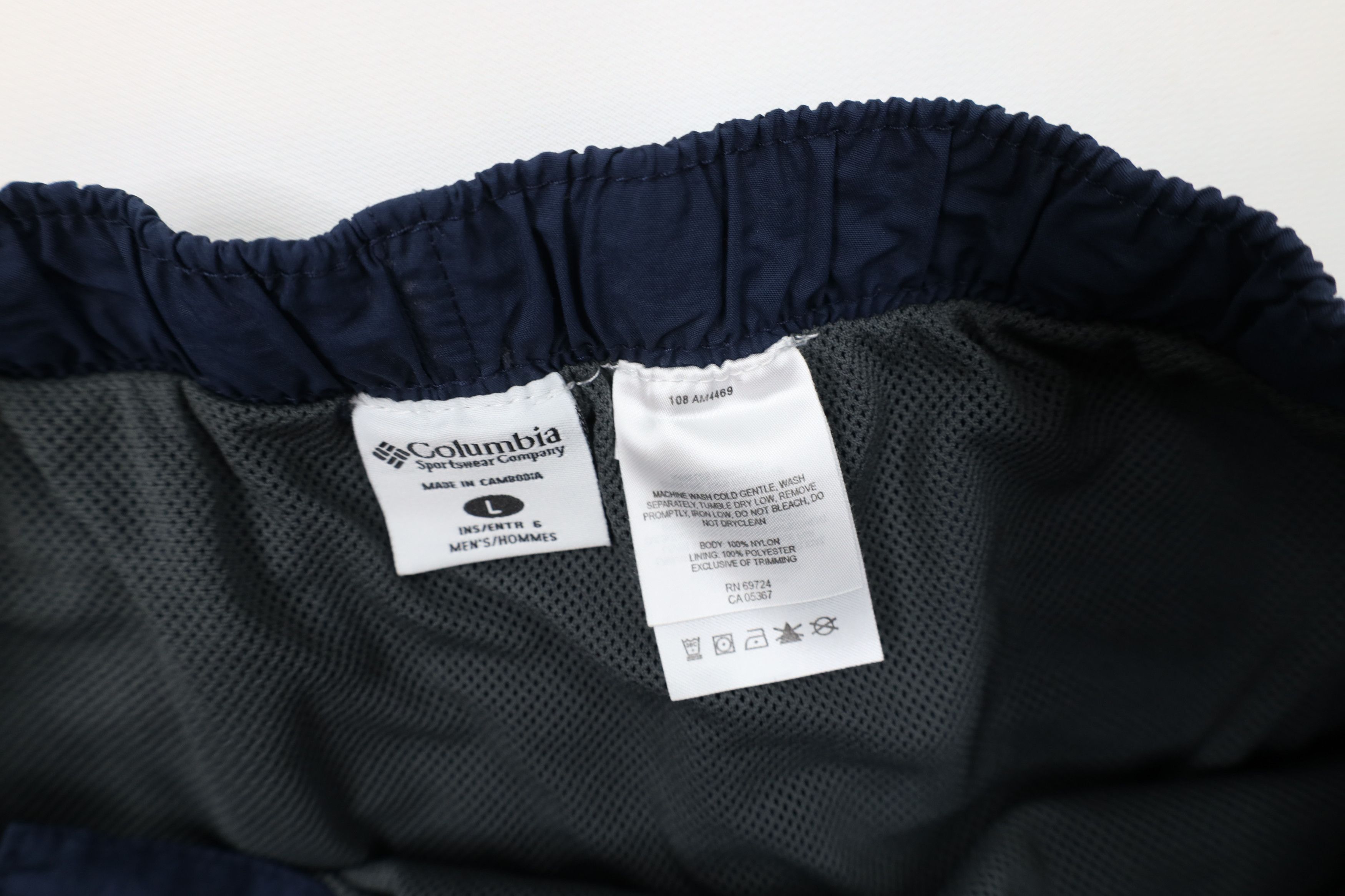 Columbia Vintage Columbia Lined Belted Above Knee Trekking Shorts Size US 34 / EU 50 - 8 Thumbnail