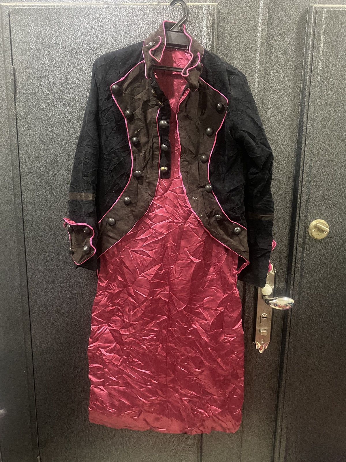 Japanese Brand Costume Gothic Coat Jacket Size US S / EU 44-46 / 1 - 1 Thumbnail