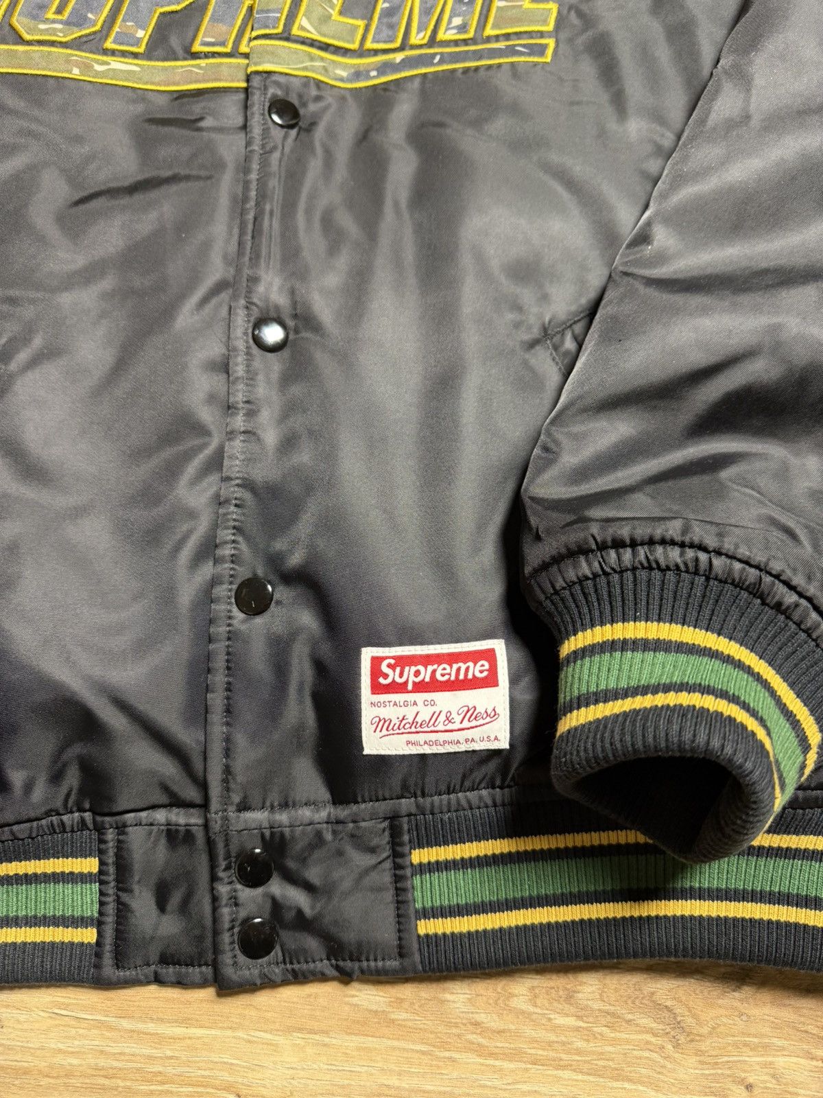 Supreme Supreme x Mitchell & Ness® Size US M / EU 48-50 / 2 - 6 Thumbnail