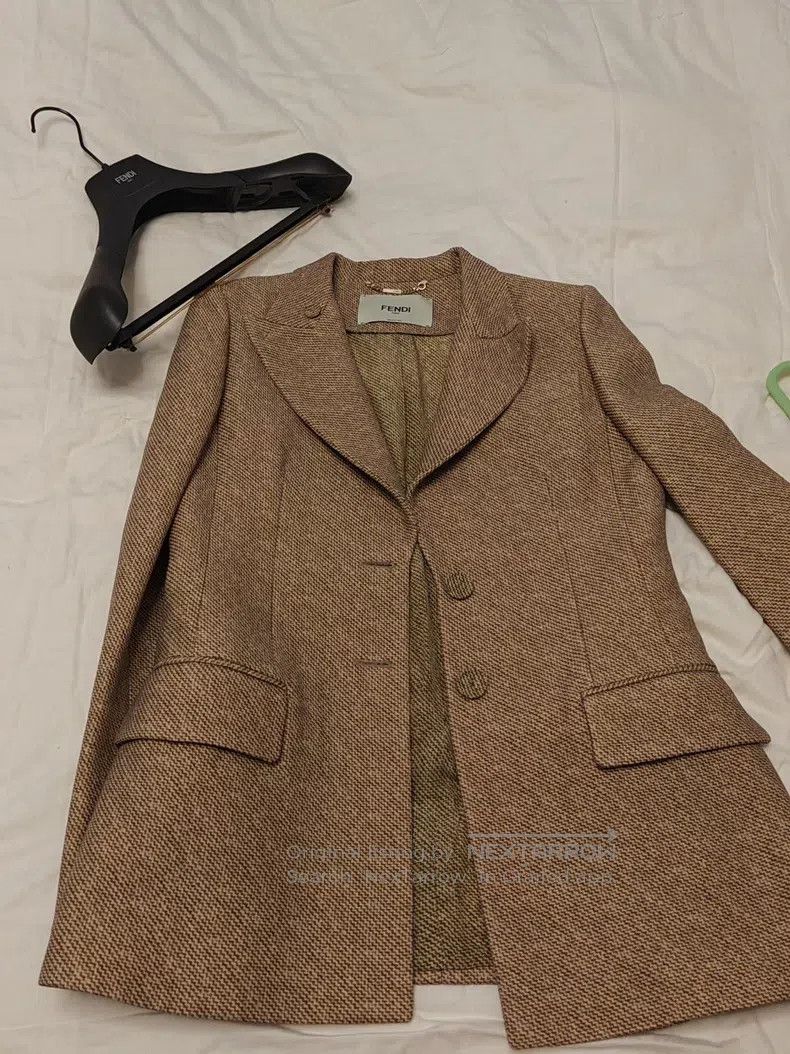 Fendi Fendi Blazer Jacket Size XS / US 0-2 / IT 36-38 - 2 Thumbnail