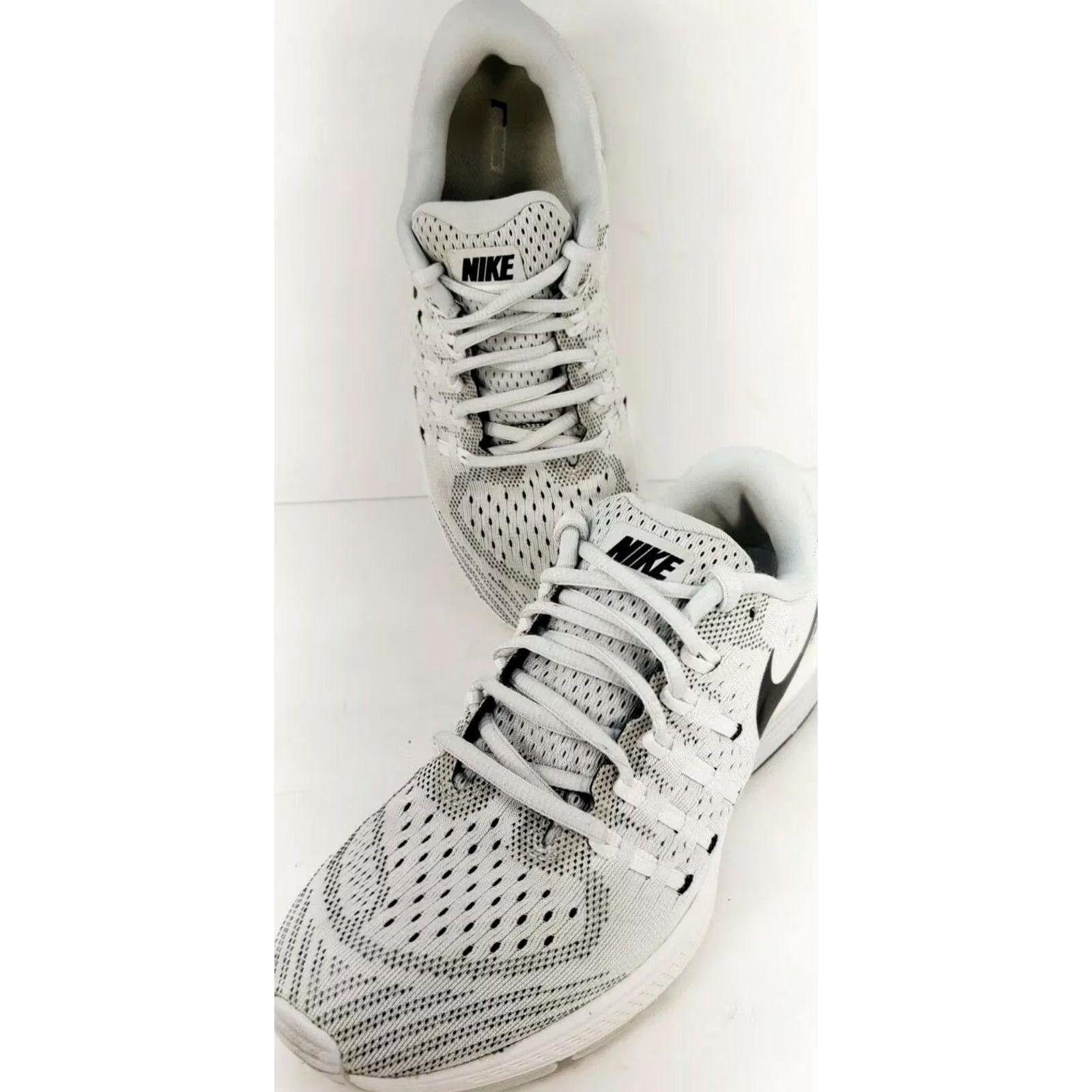 Nike User: Original Title: Nike Air Zoom Vomero 11 Grey/Black/White Sneakers #818100 002 Womens 7.5 Size US 7 / IT 37 - 2 Thumbnail