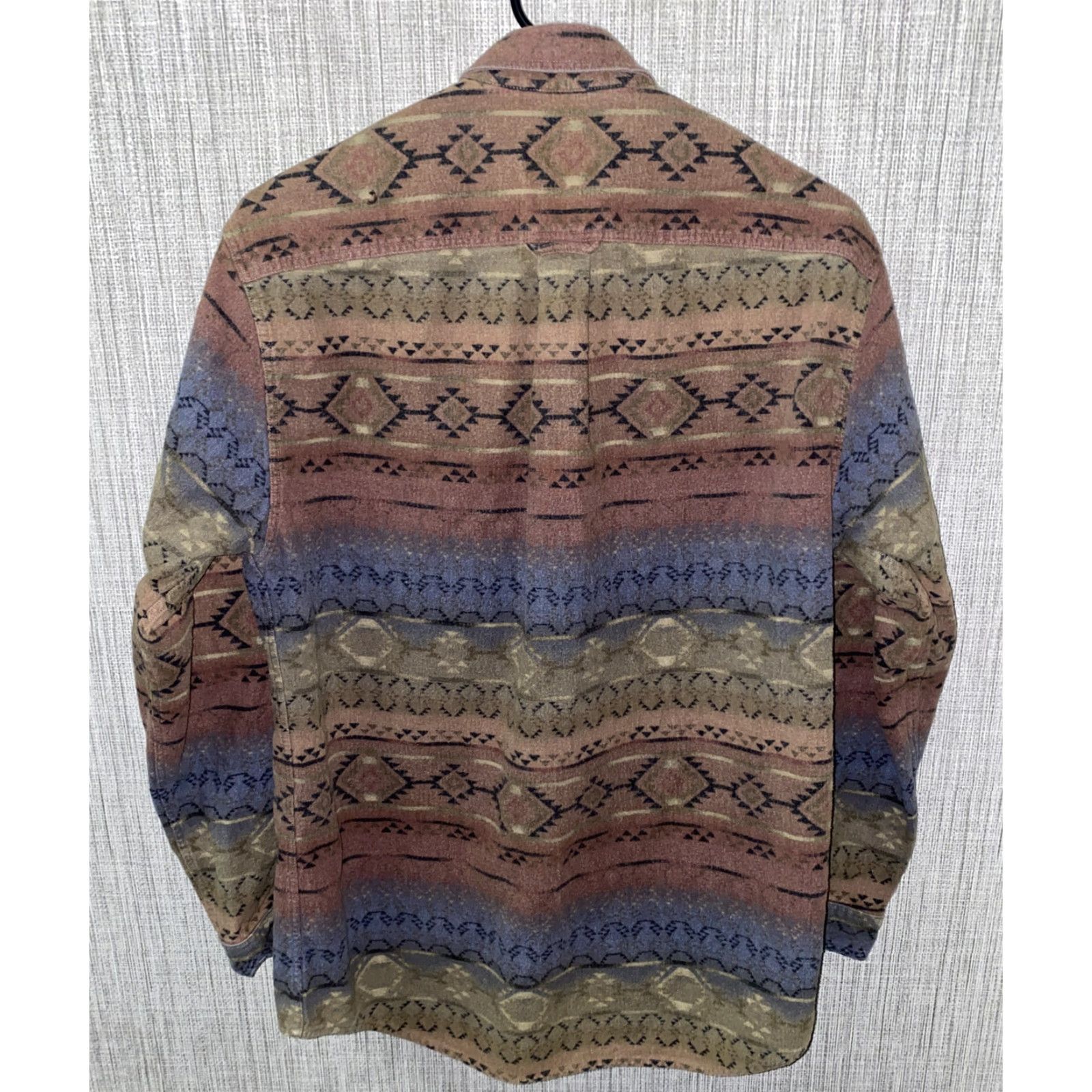 Vintage Cabela’s Shirt Womens Long Sleeve Button-Front Geometric Print Brown Size M Regular Womens Size M / US 6-8 / IT 42-44 - 5 Thumbnail