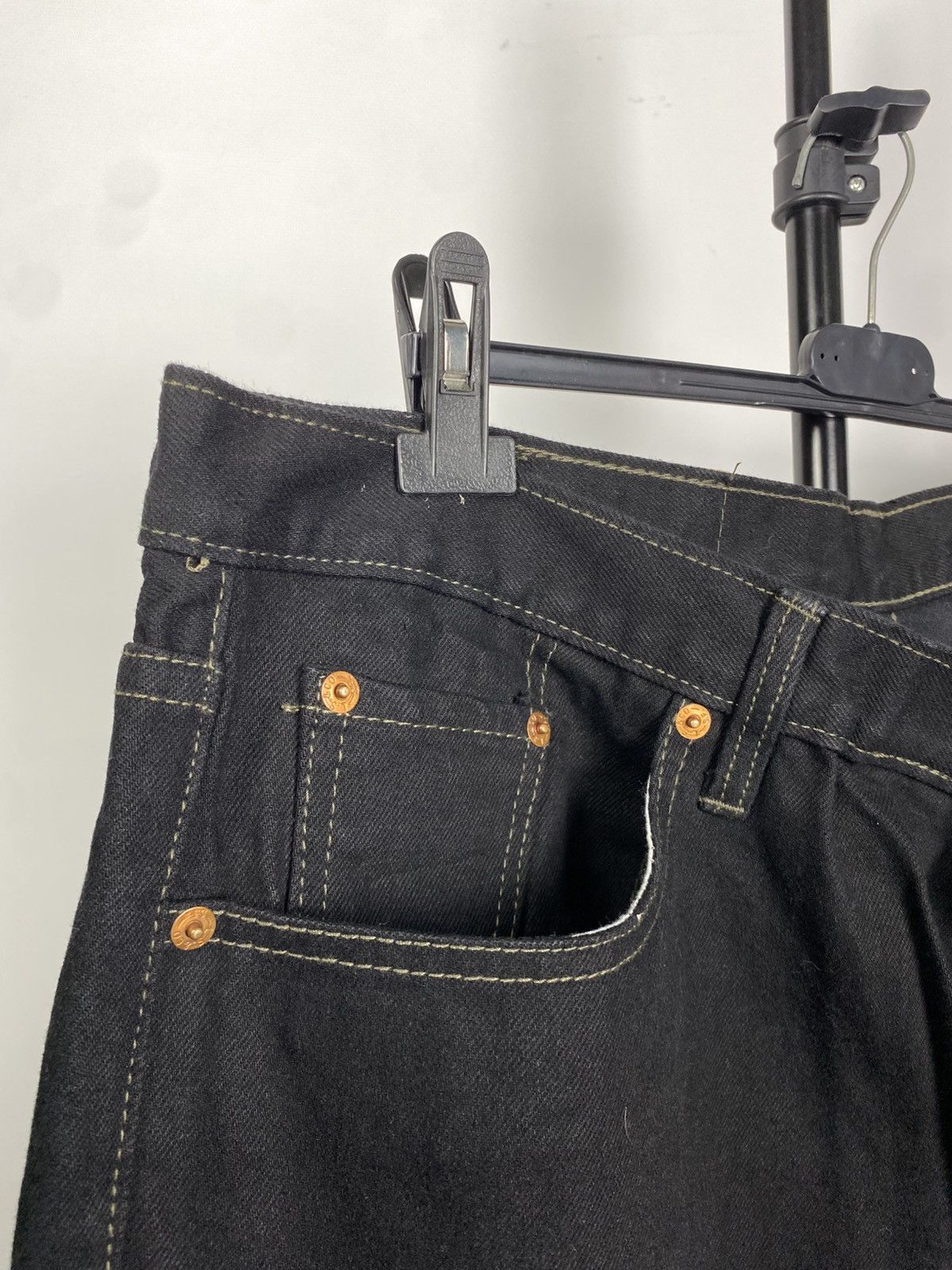 Levi's × Levi's Vintage Clothing Rare Vintage 80s NWT 42x32 V stitch USA Levi’s Pants Size US 42 / EU 58 - 10 Thumbnail