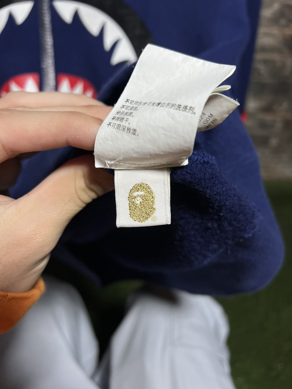 Bape Bape Shark Crewneck Size US L / EU 52-54 / 3 - 7 Thumbnail