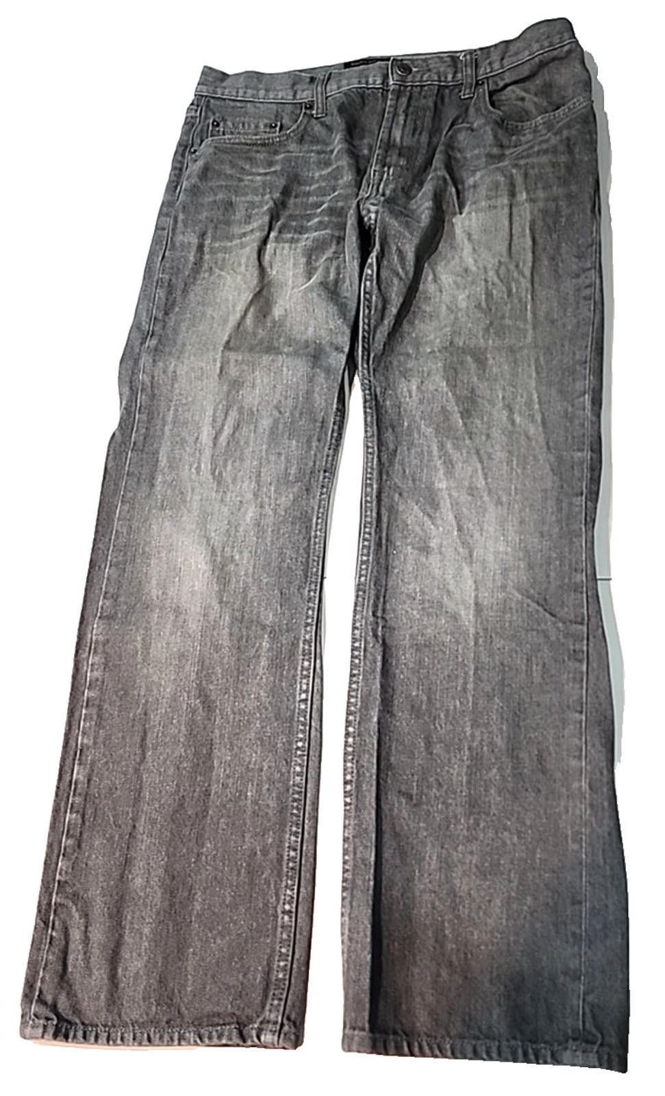 Banana Republic Banana Republic Gray Jeans Vintage Regular Actual 34Wx32L Size US 34 / EU 50 - 1 Thumbnail