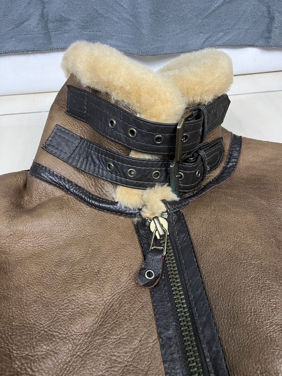 Vintage Vintage B-3 Sheepskin Leather Coat Shearling Sherpa Jacket Size US S / EU 44-46 / 1 - 11 Thumbnail