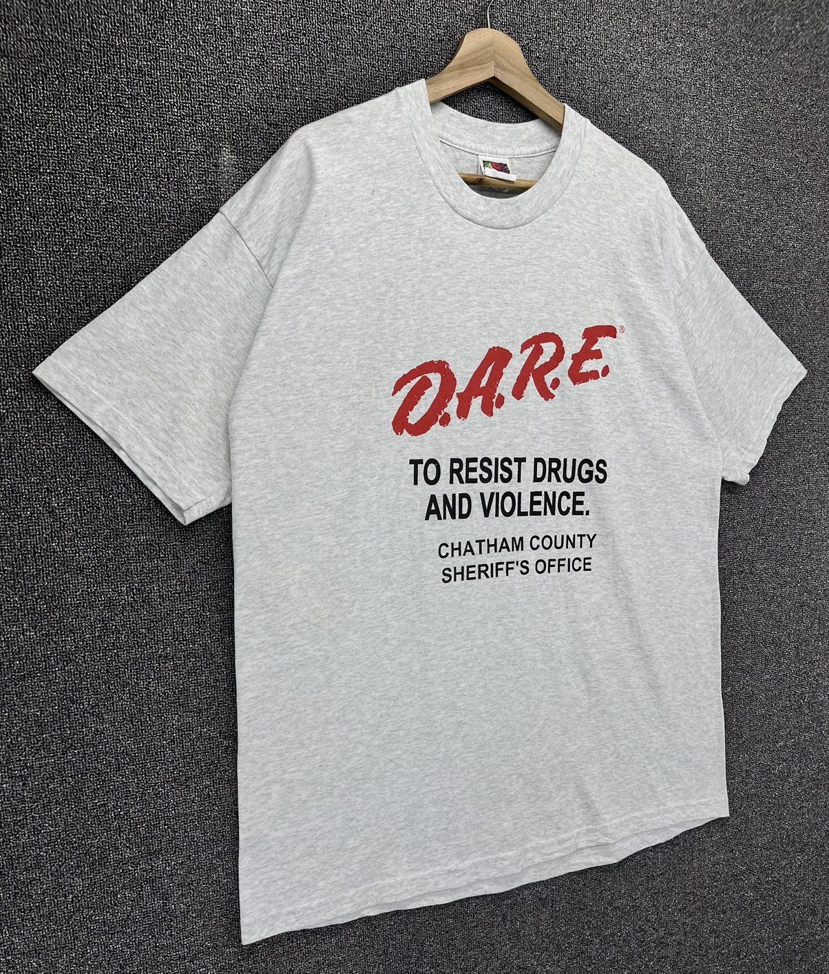 Band Tees Vintage D.A.R.E Punk Rock Band Tees T Shirt Size US XL / EU 56 / 4 - 7 Thumbnail